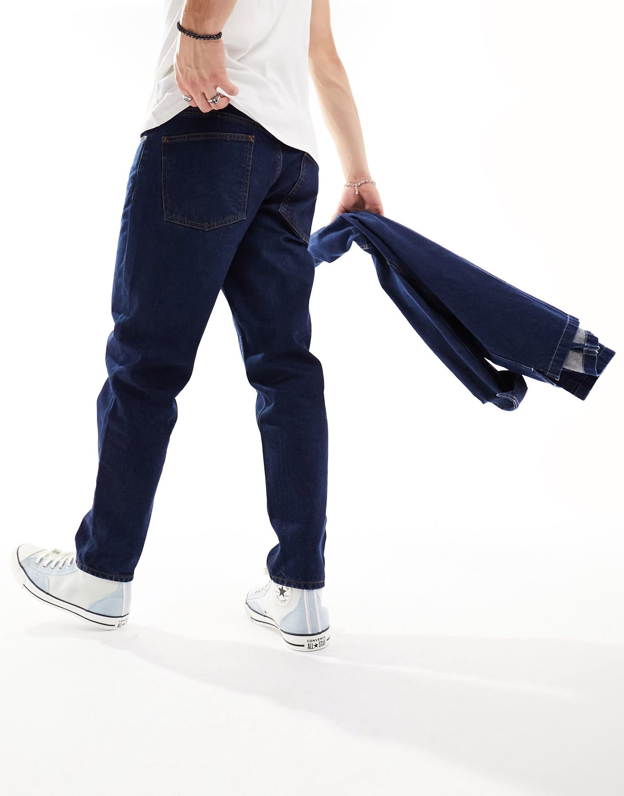 ASOS DESIGN tapered fit jeans in indigo - MBLUE