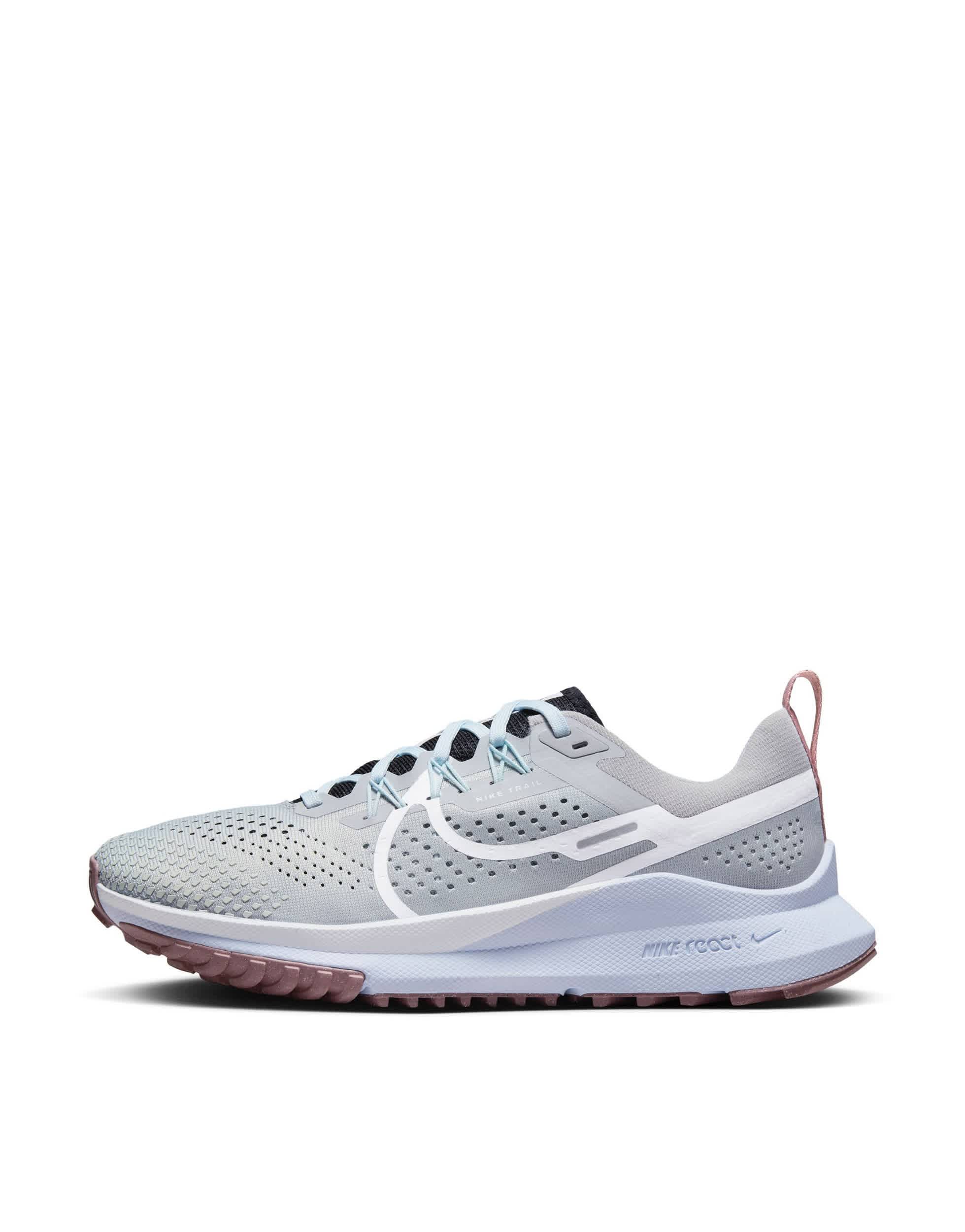 Nike Pegasus Trail 4 trainers in smokey grey