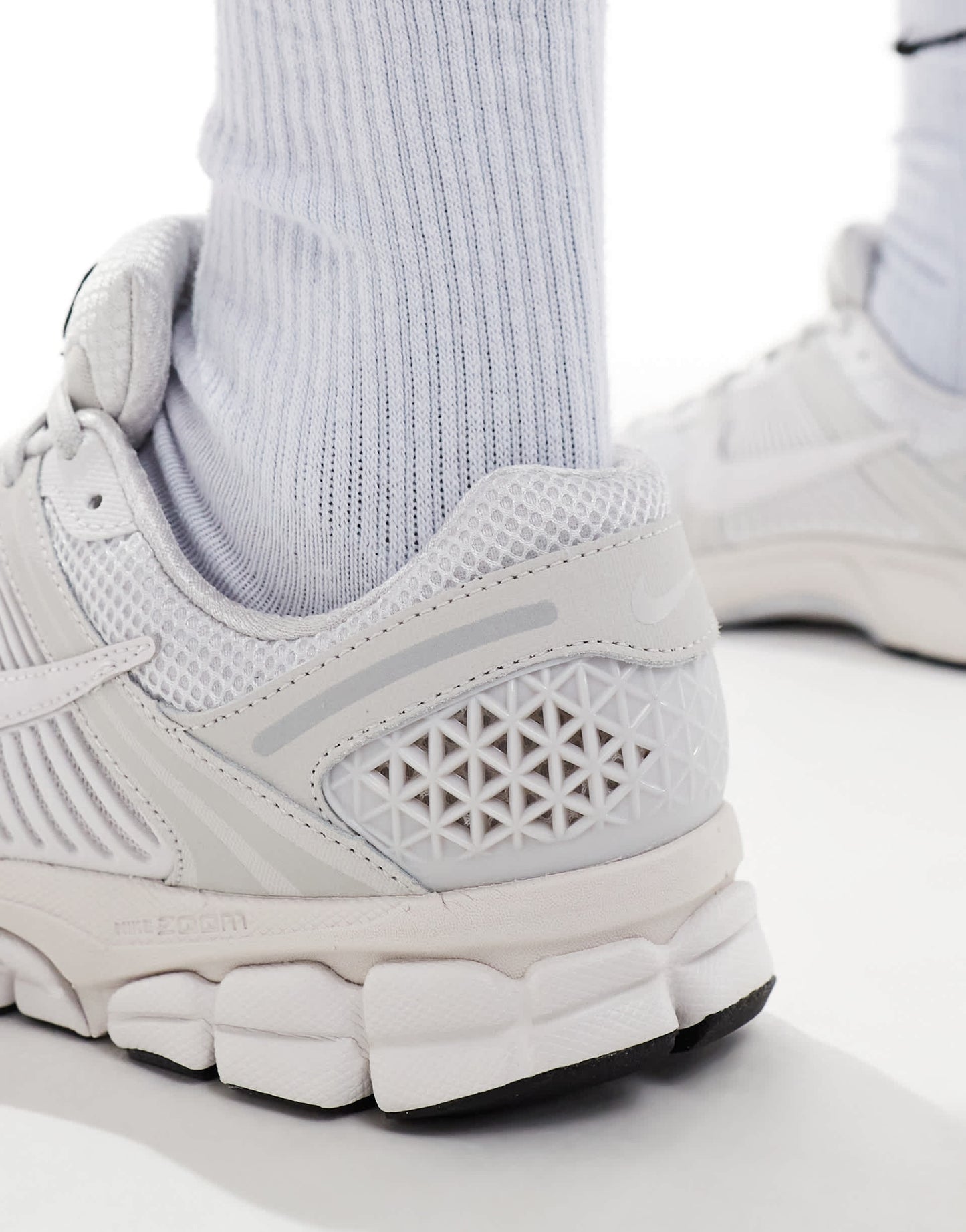 Nike Zoom Vomero 5 trainers in off white