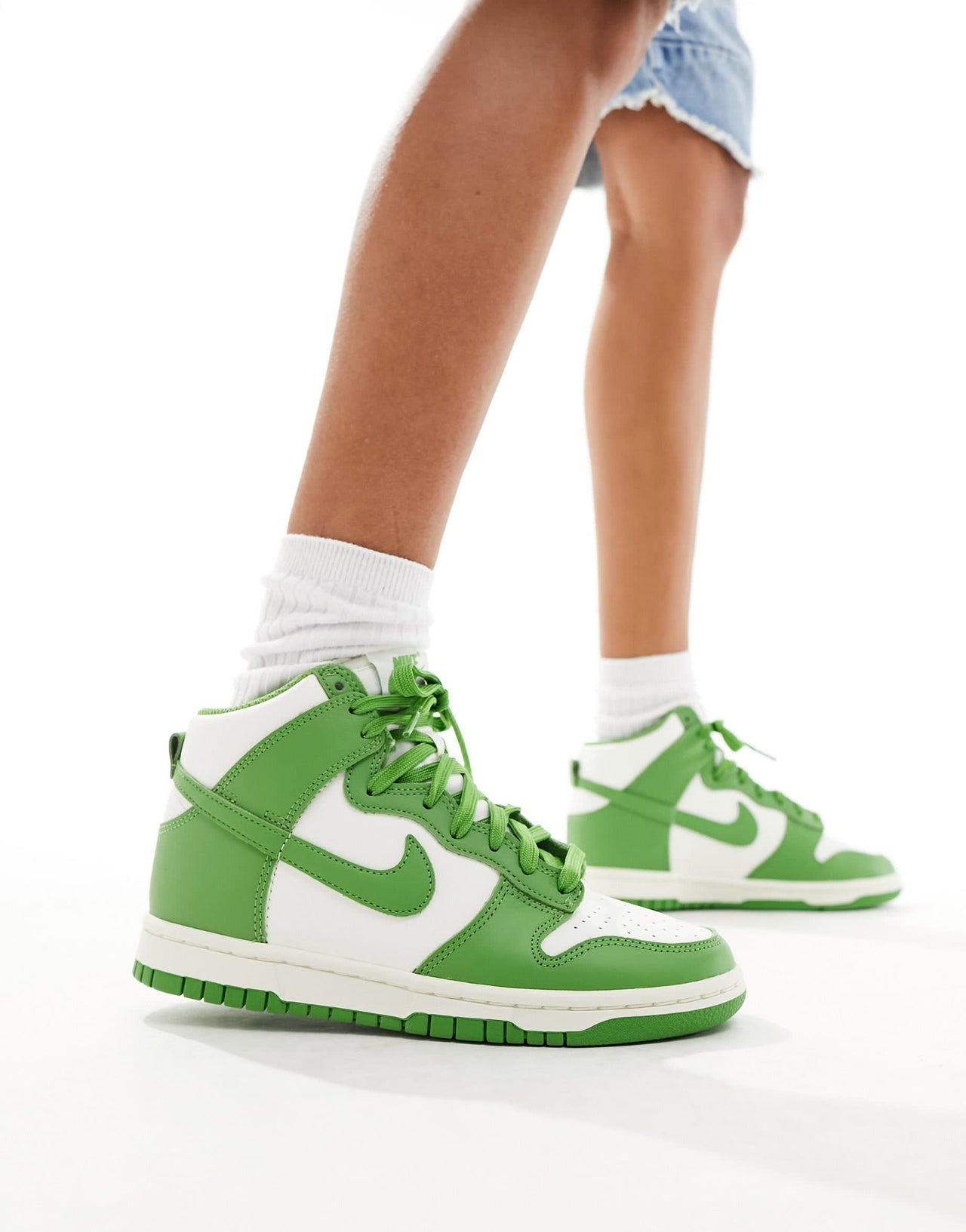 Nike Dunk High trainers in green
