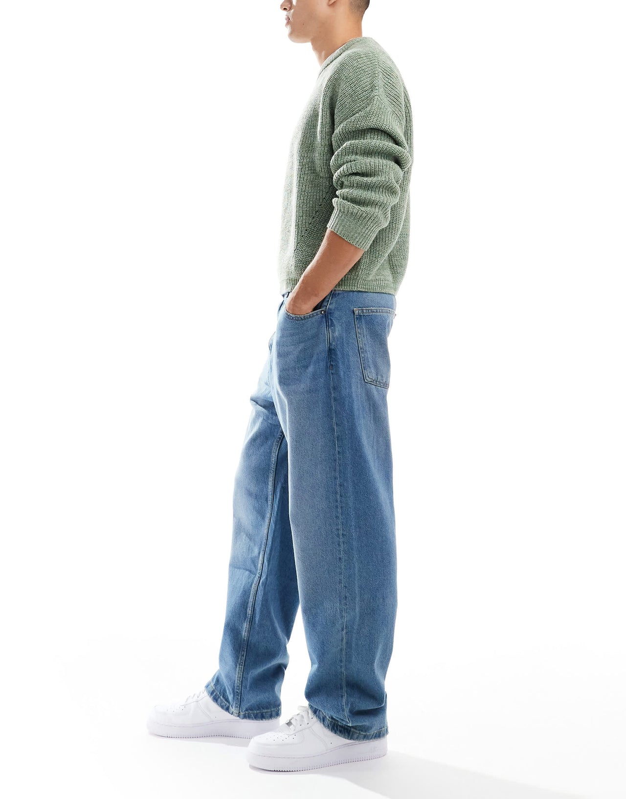 Bershka baggy jeans in blue