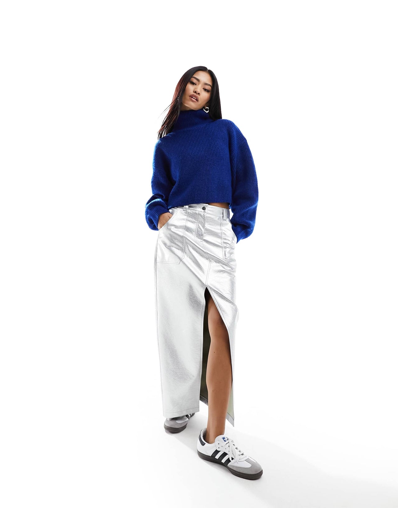 Monki cropped knitted jumper in cobalt blue