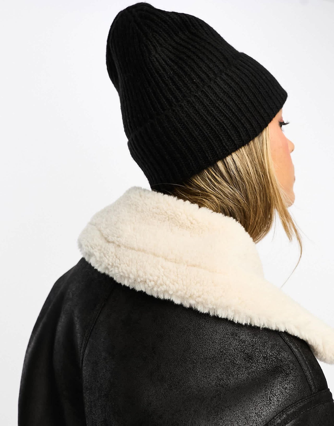 Monki knitted beanie hat in black