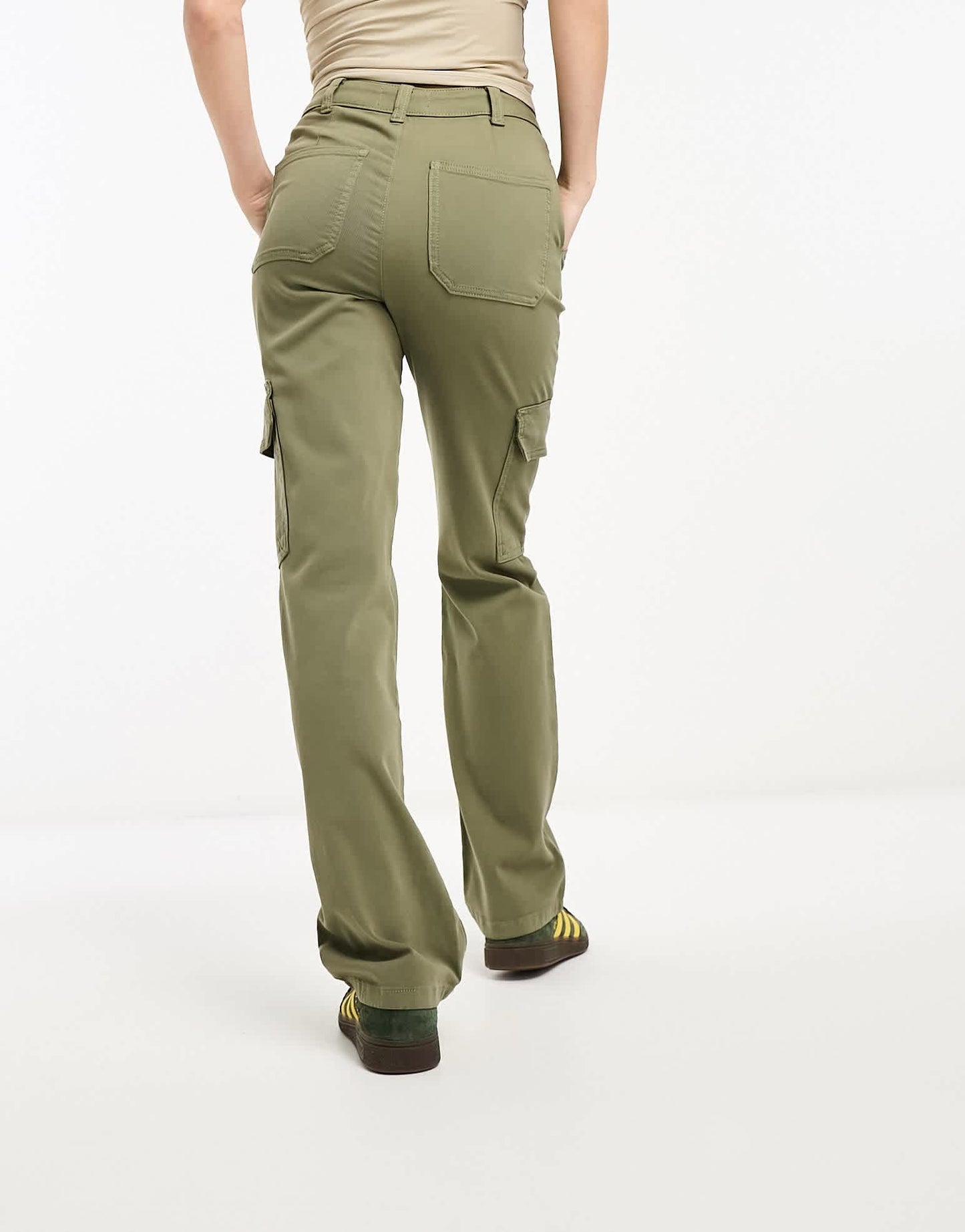 ASOS DESIGN slim cargo with pockets in khaki