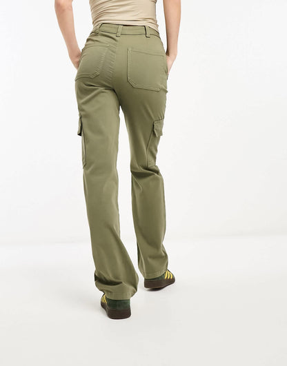 ASOS DESIGN slim cargo with pockets in khaki