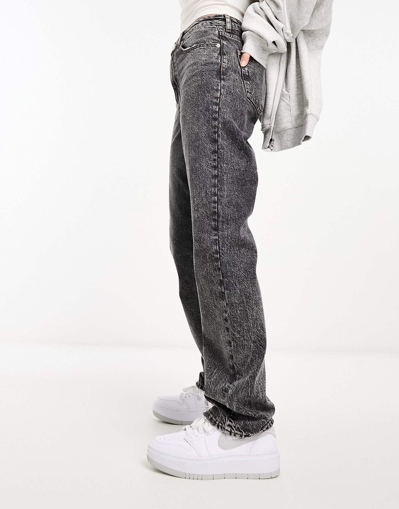 ASOS DESIGN mid rise straight jeans in dark grey