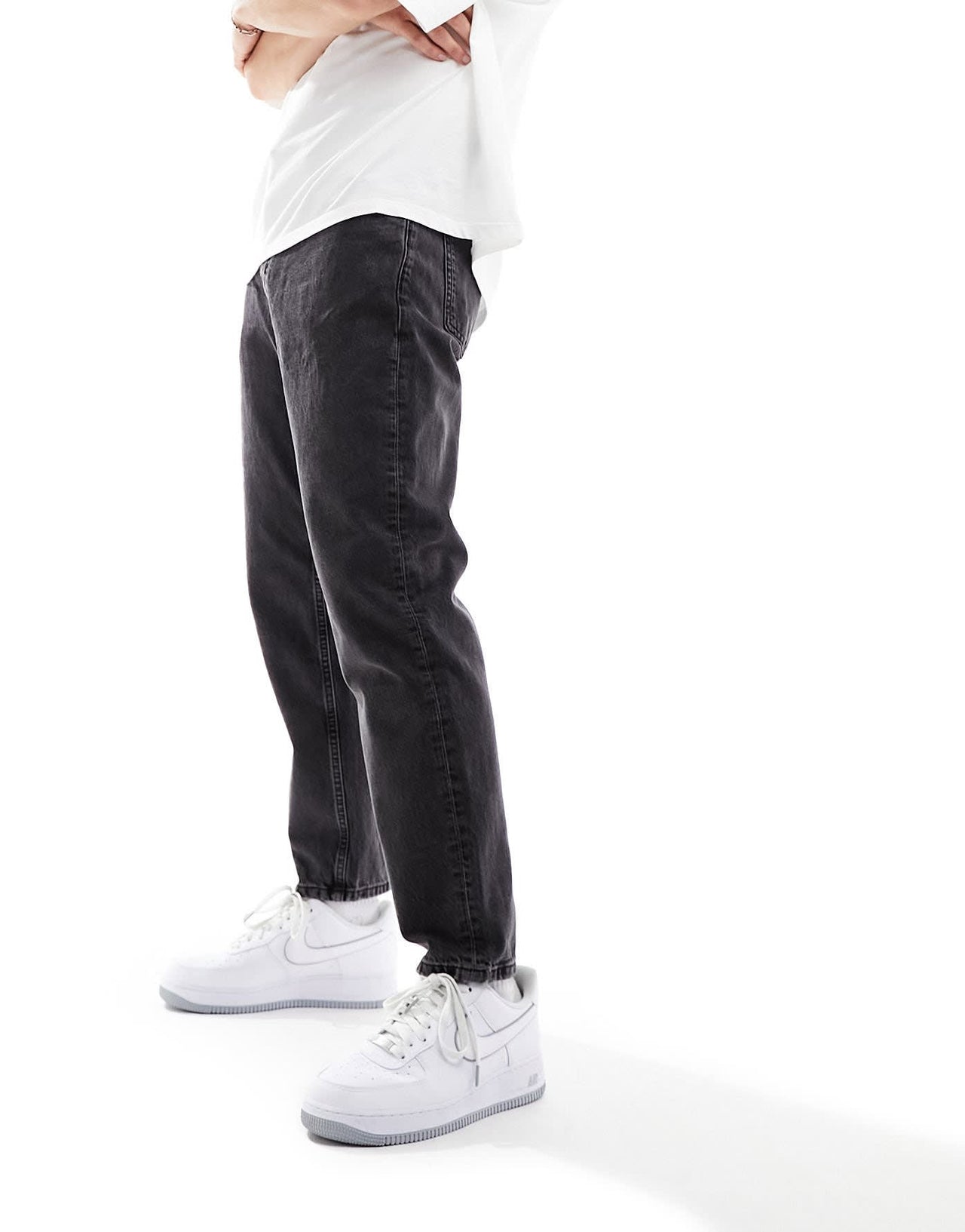 Pull&Bear standard fit jeans in black