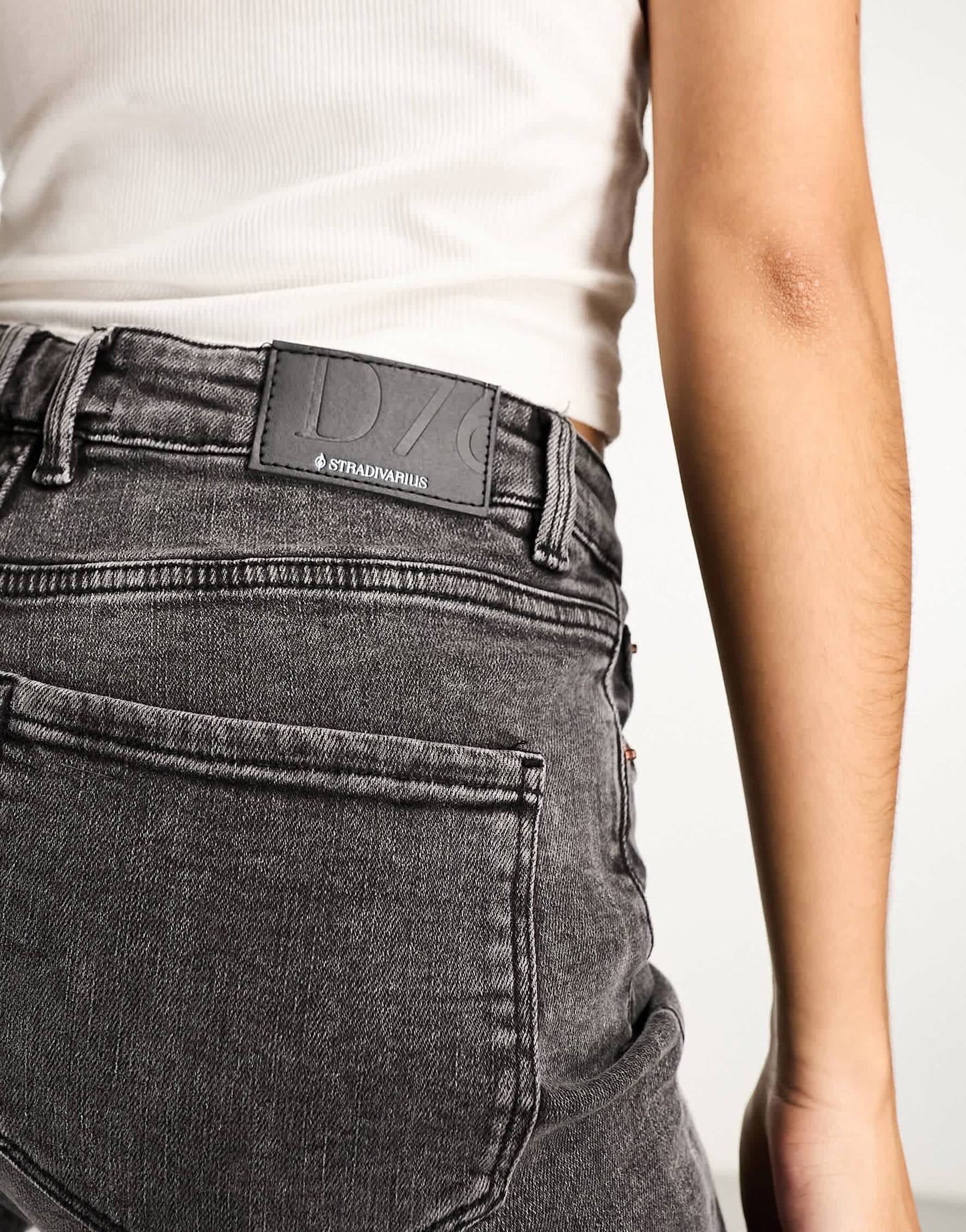 Stradivarius straight bootcut jean in black wash