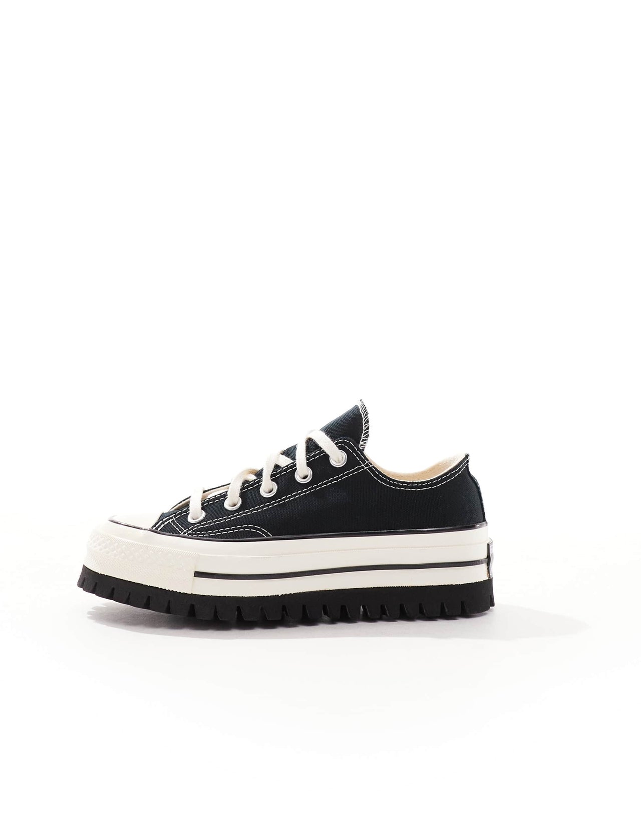 Converse Chuck 70 Trek Ox trainers in black