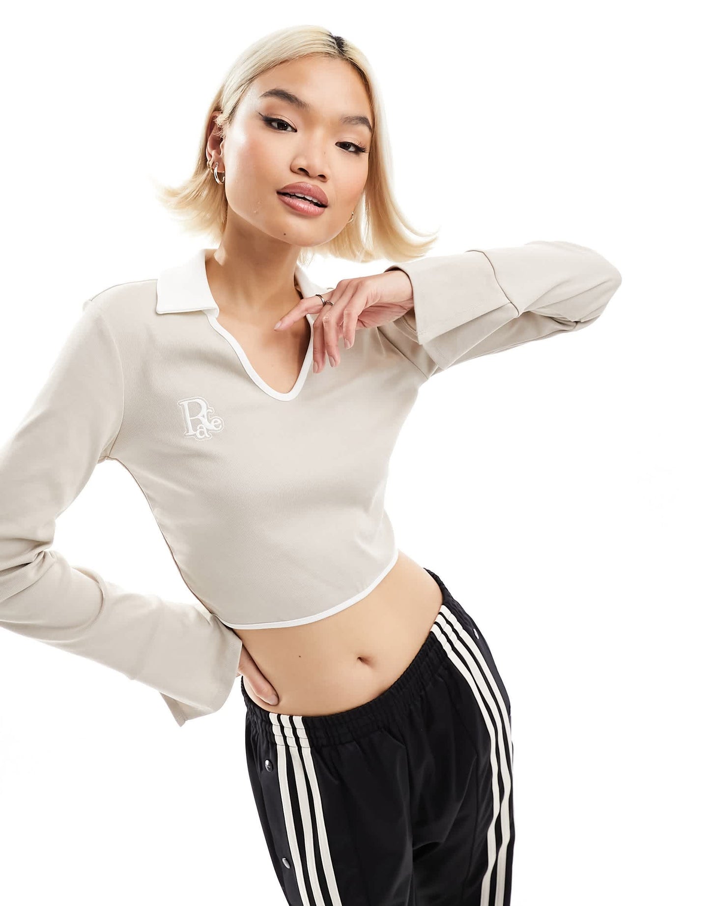 Urban Revivo long sleeve fitted crop t-shirt with contrast piping
