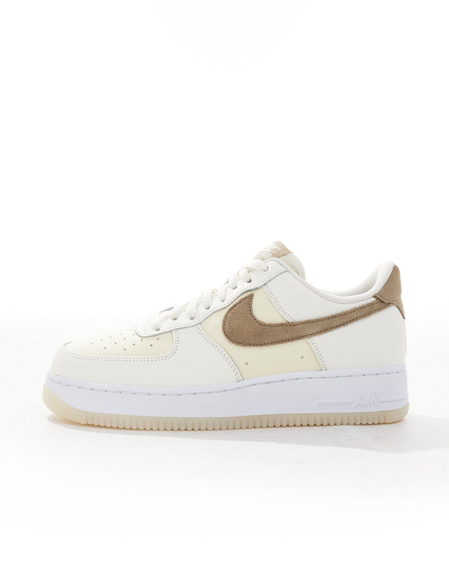Nike Air Force 1 '07 trainers in cream and khaki