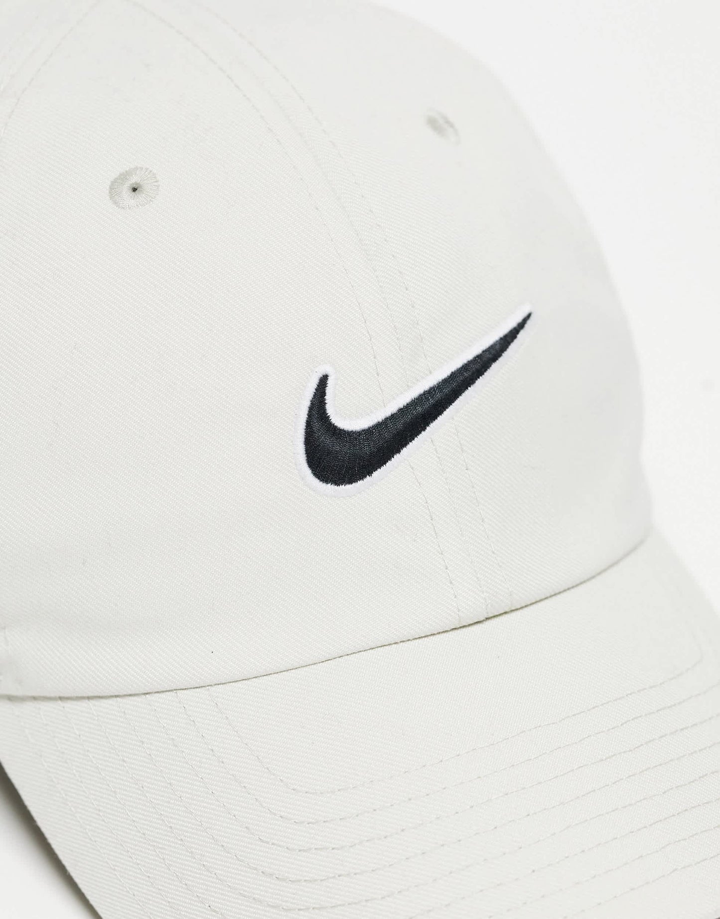Nike Club cap in stone