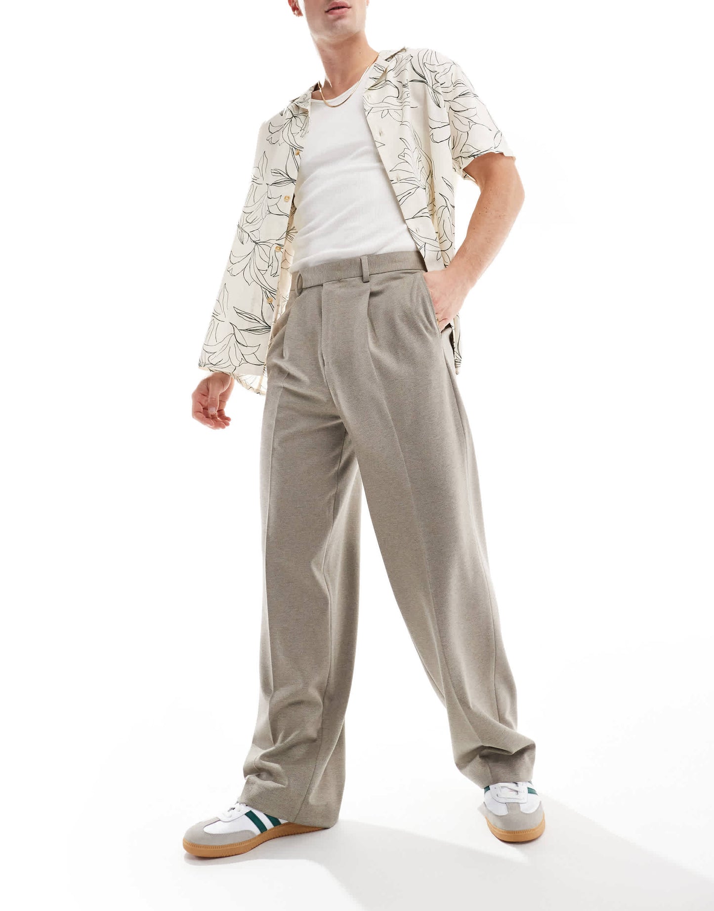 ASOS DESIGN smart wide leg trousers with front pleats in brown twill