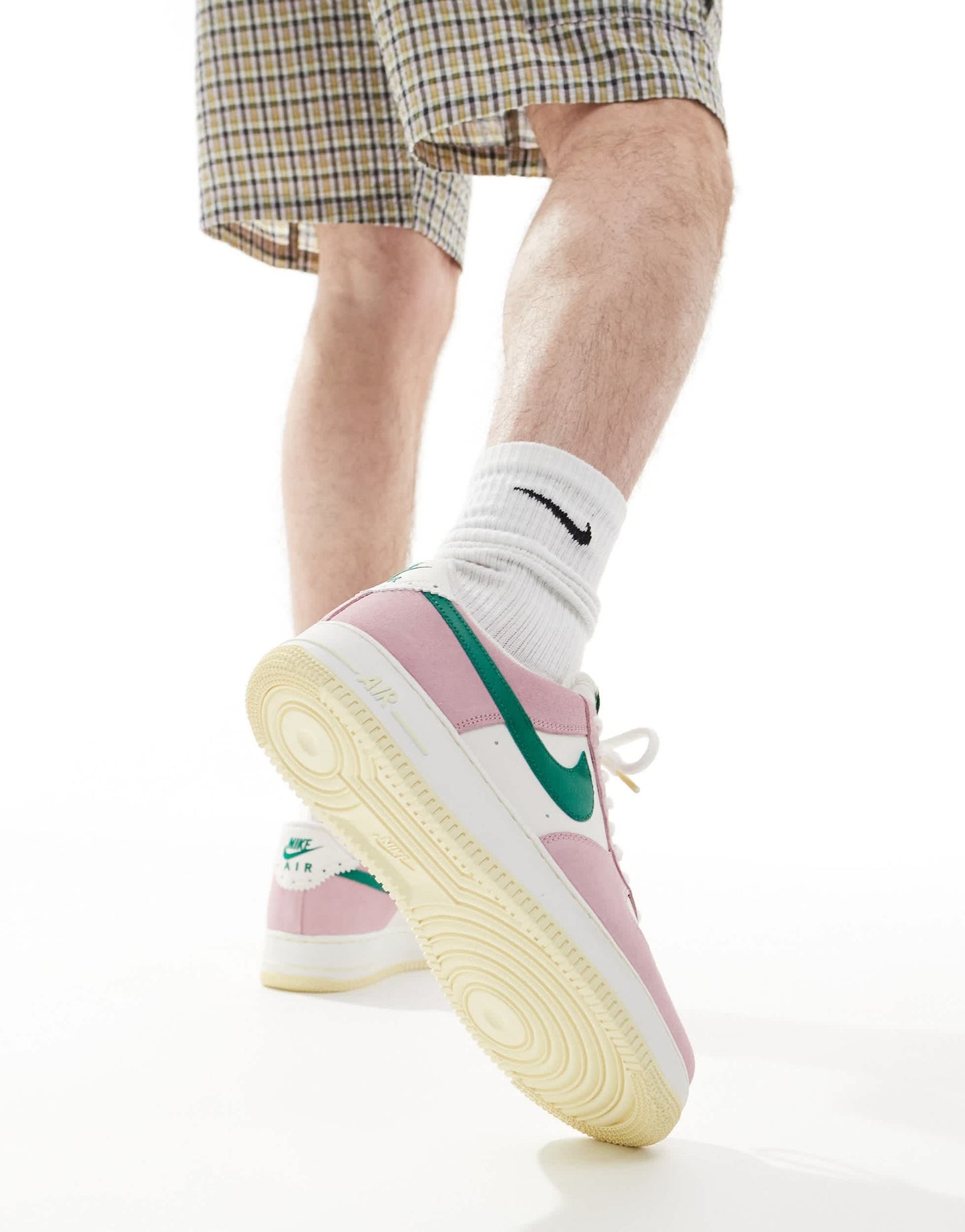 Nike Air Force 1 '07 trainers in pink, white and green