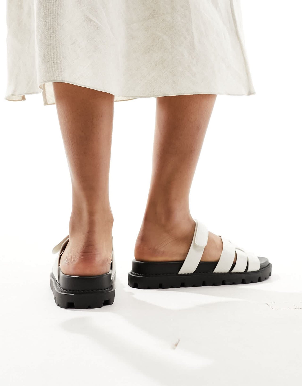 Simmi London Adelle sandal in stone