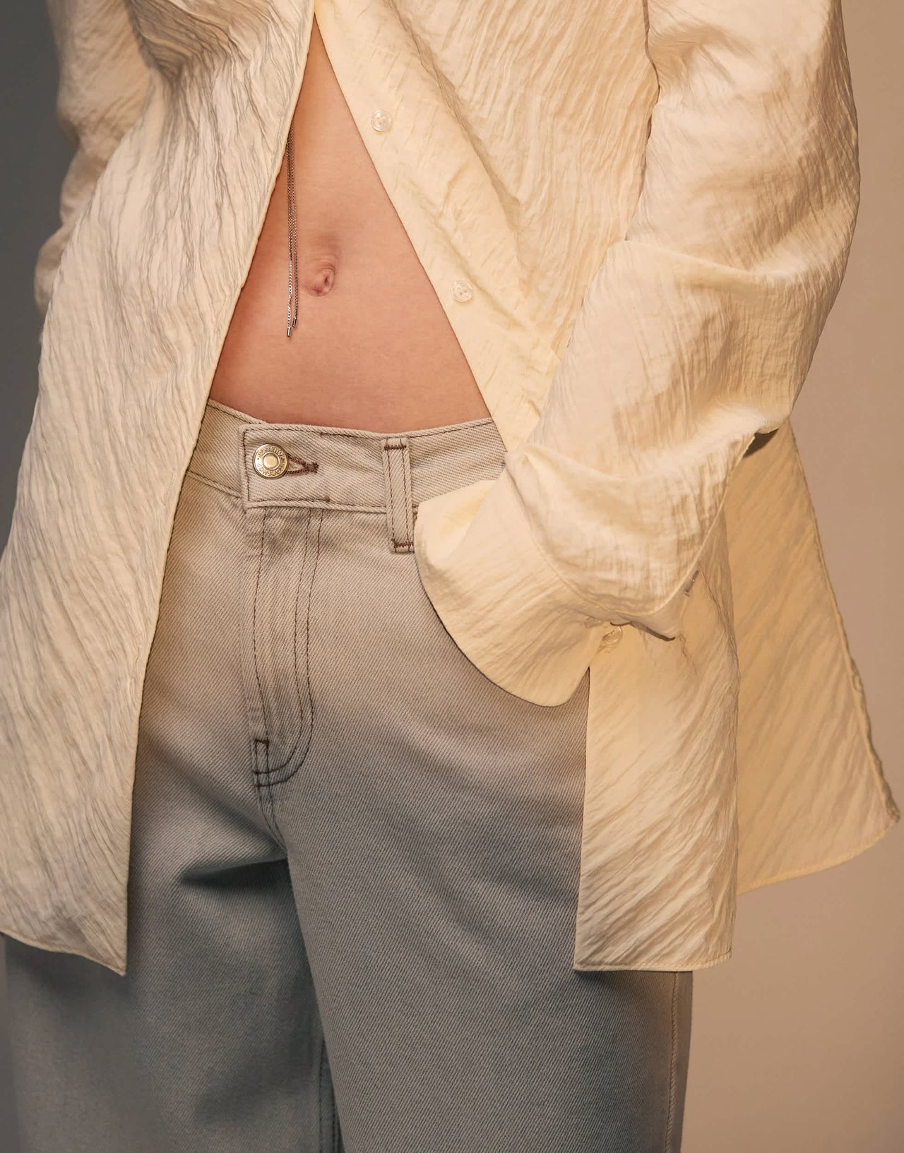 Topshop Cinch low rise relaxed jean in grey