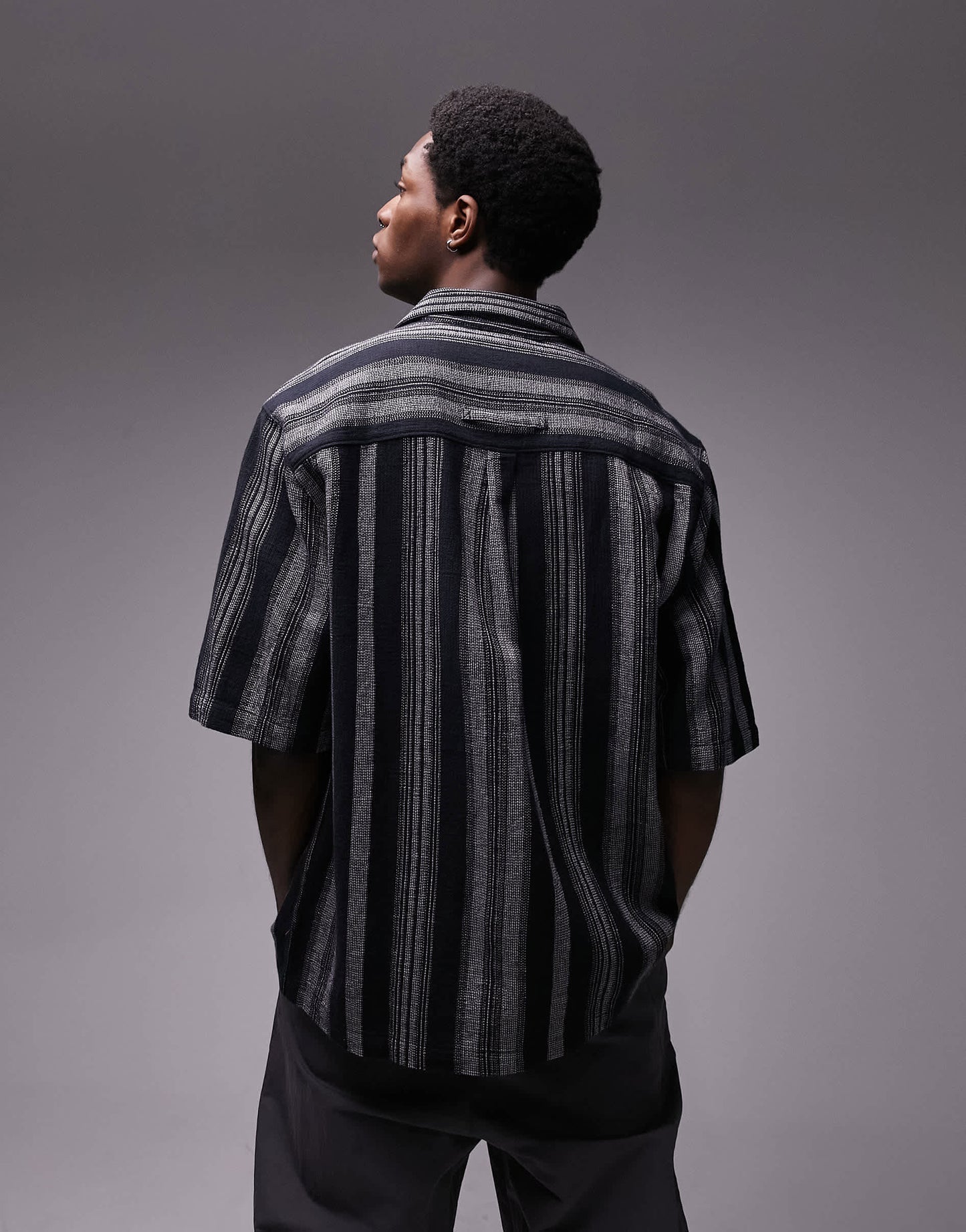 Topman short sleeve relaxed revere textured striped shirt in black