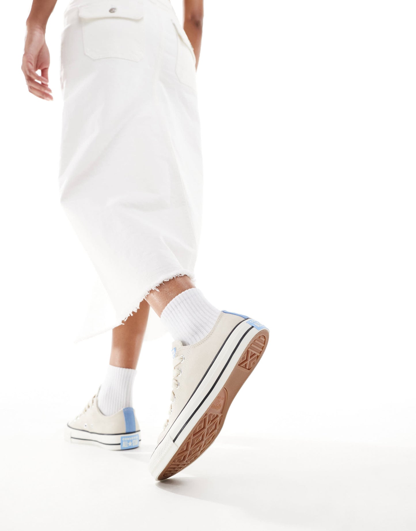 Converse Chuck Taylor All Star Ox trainers in white