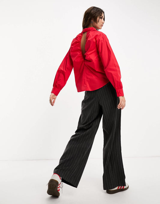 Noisy May shirt with back cutout in red