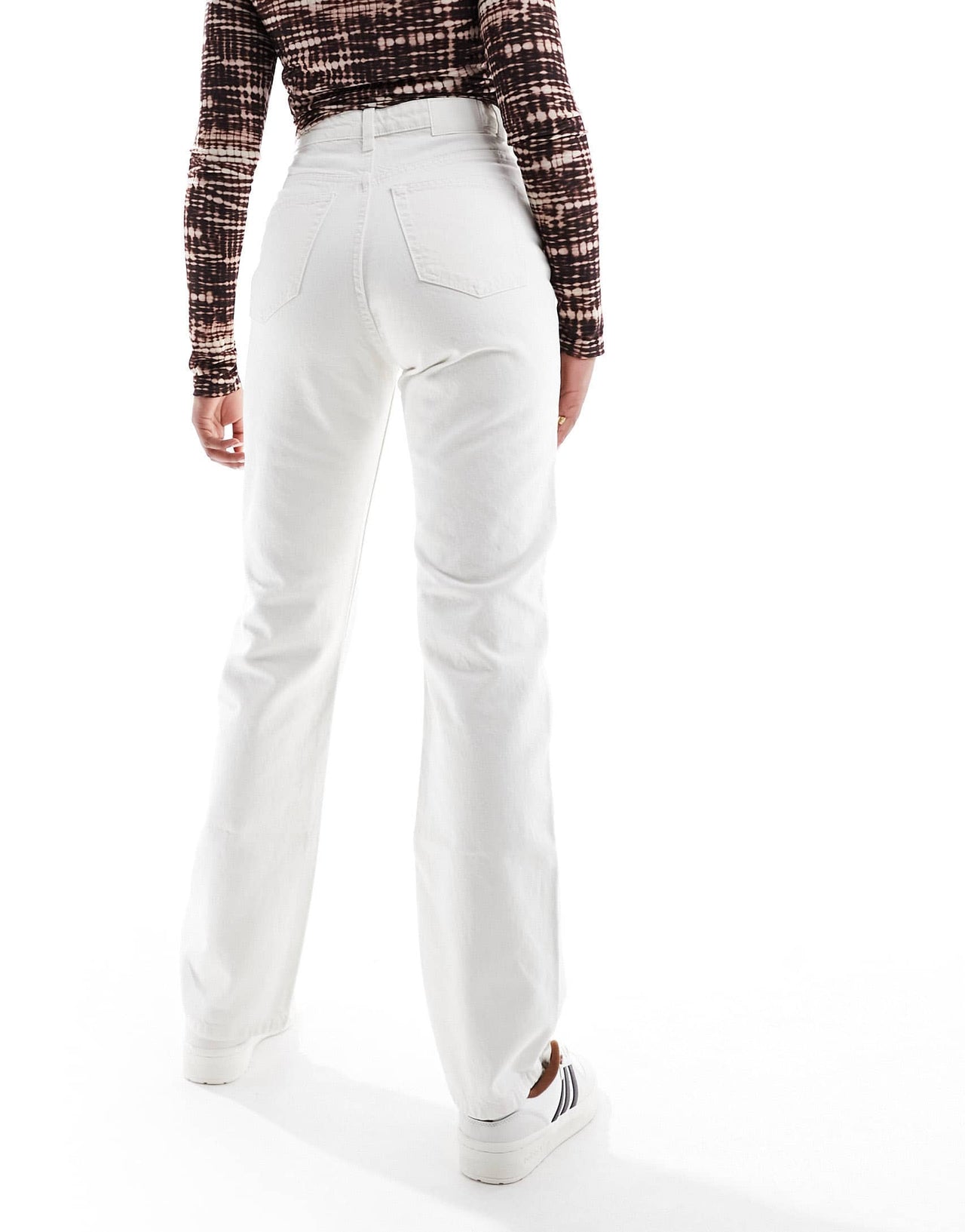 Weekday Rowe extra high waist regular fit straight leg jeans in off-white