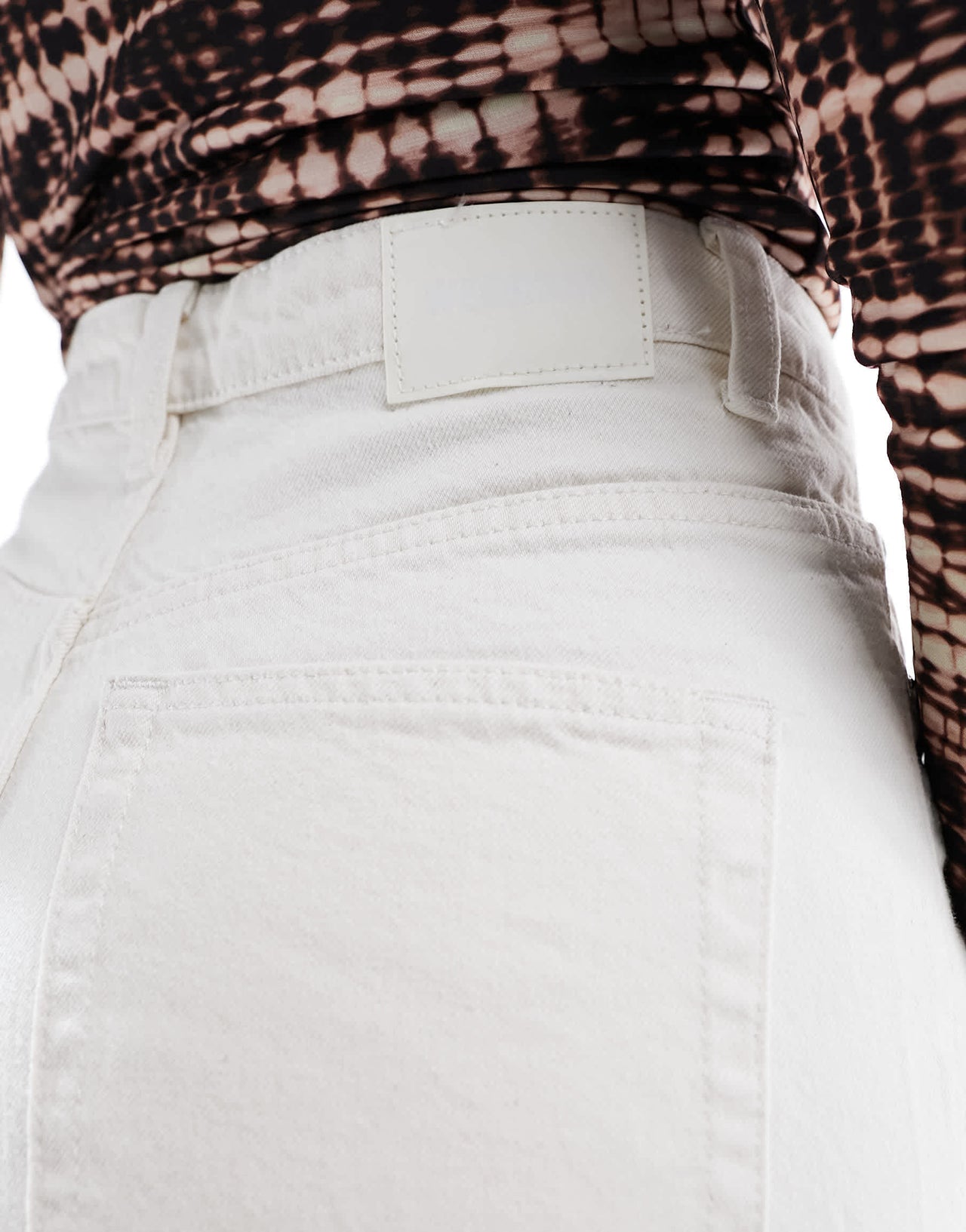 Weekday Rowe extra high waist regular fit straight leg jeans in off-white