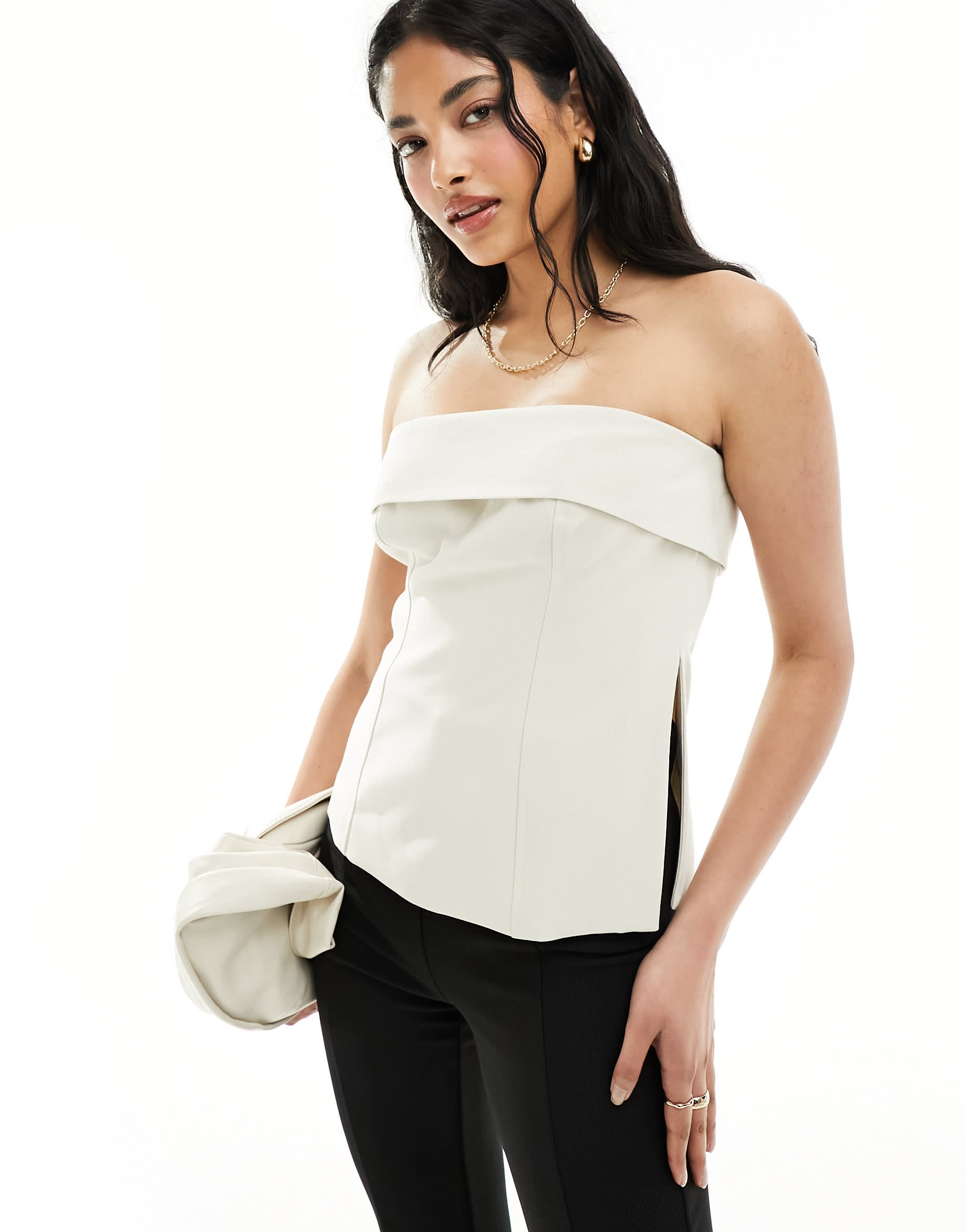 4th & Reckless tailored side split button back top in cream