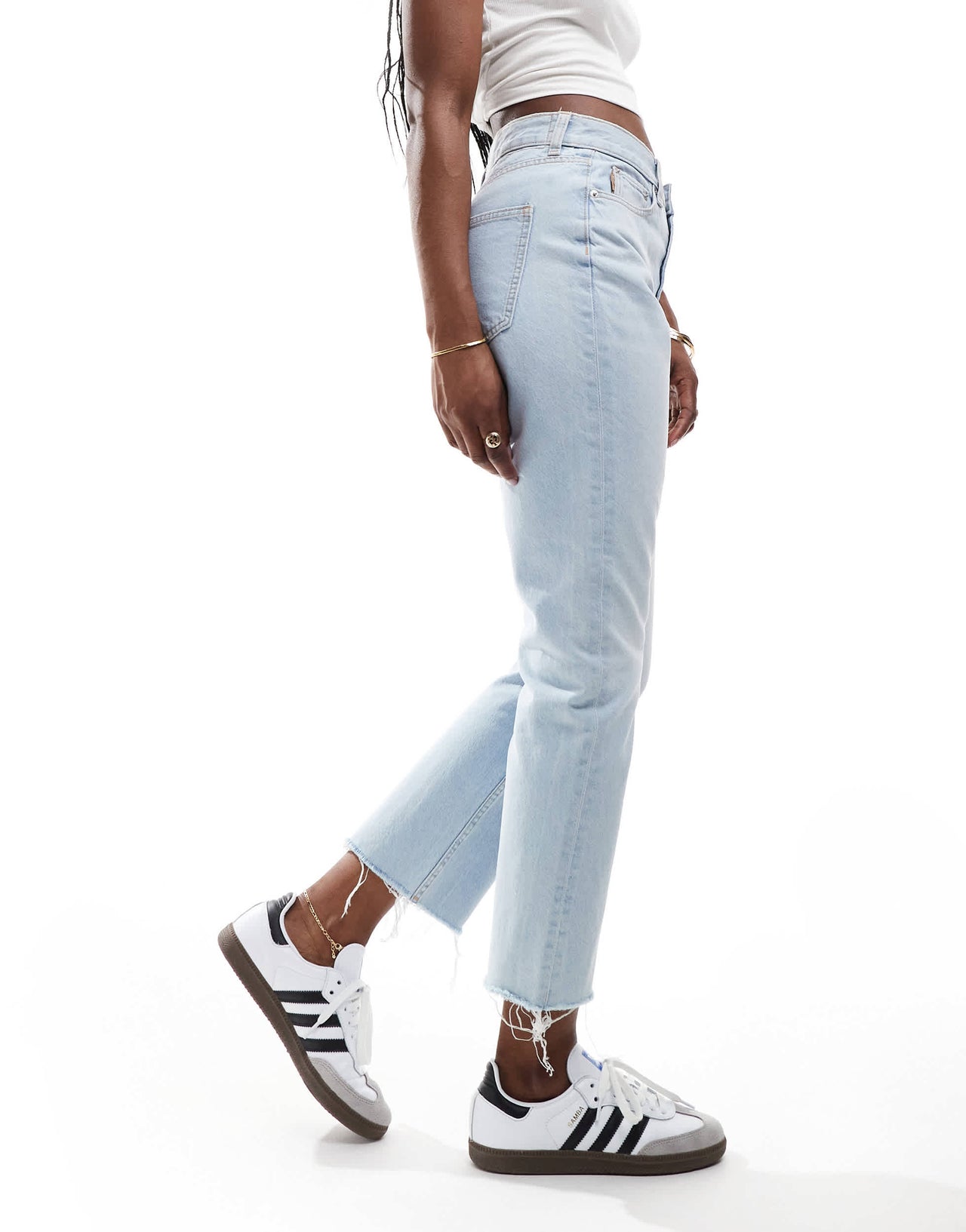 ASOS DESIGN cropped mid rise straight jean in bleach - LBLUE