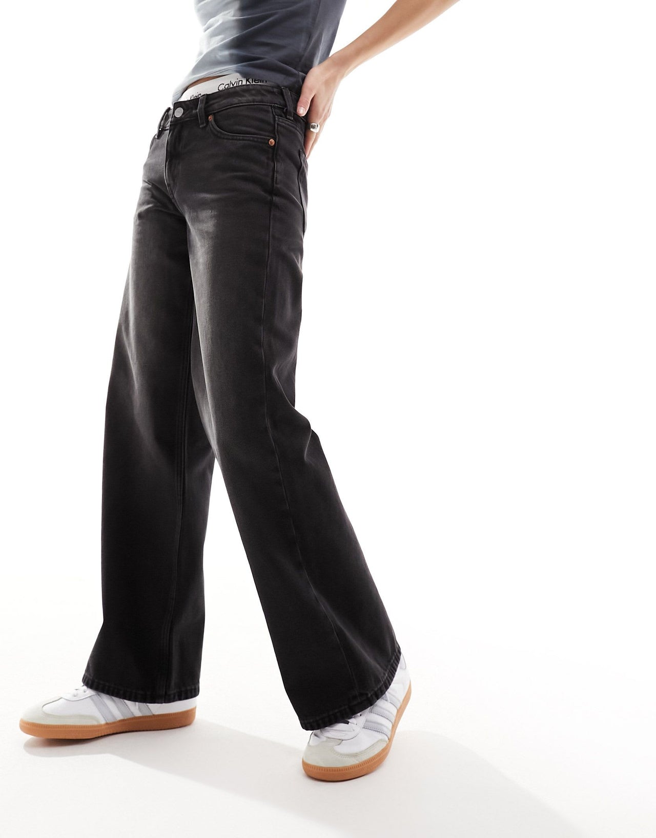 Monki Imoo low waisted wide fit jeans in washed black