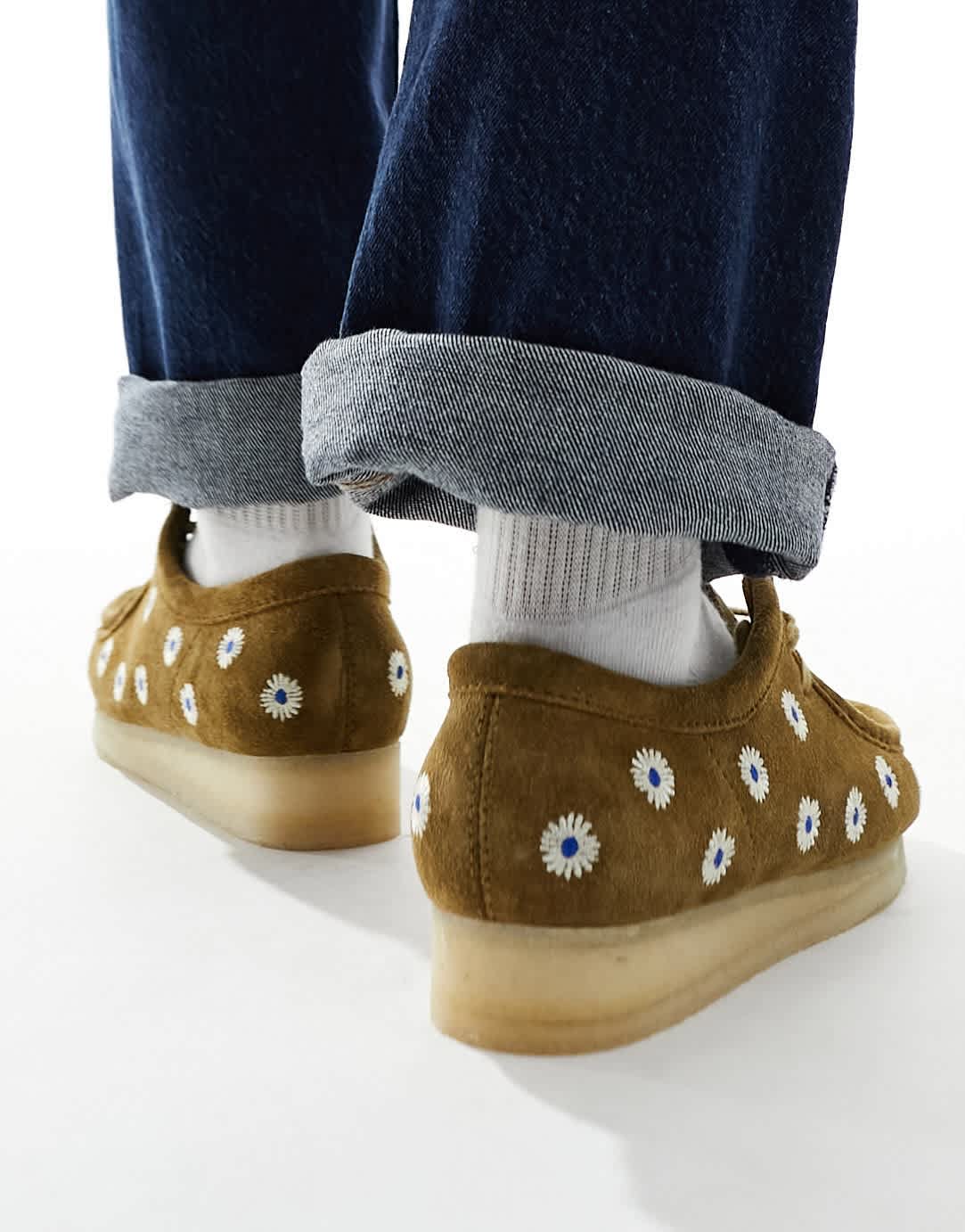 Clarks Originals Wallabee flower shoes in khaki suede