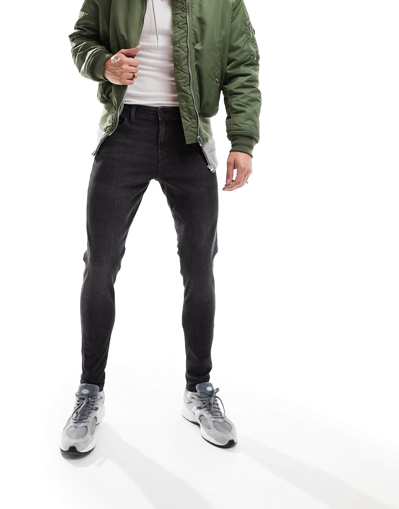 Jack & Jones Mike tapered jeans in washed black