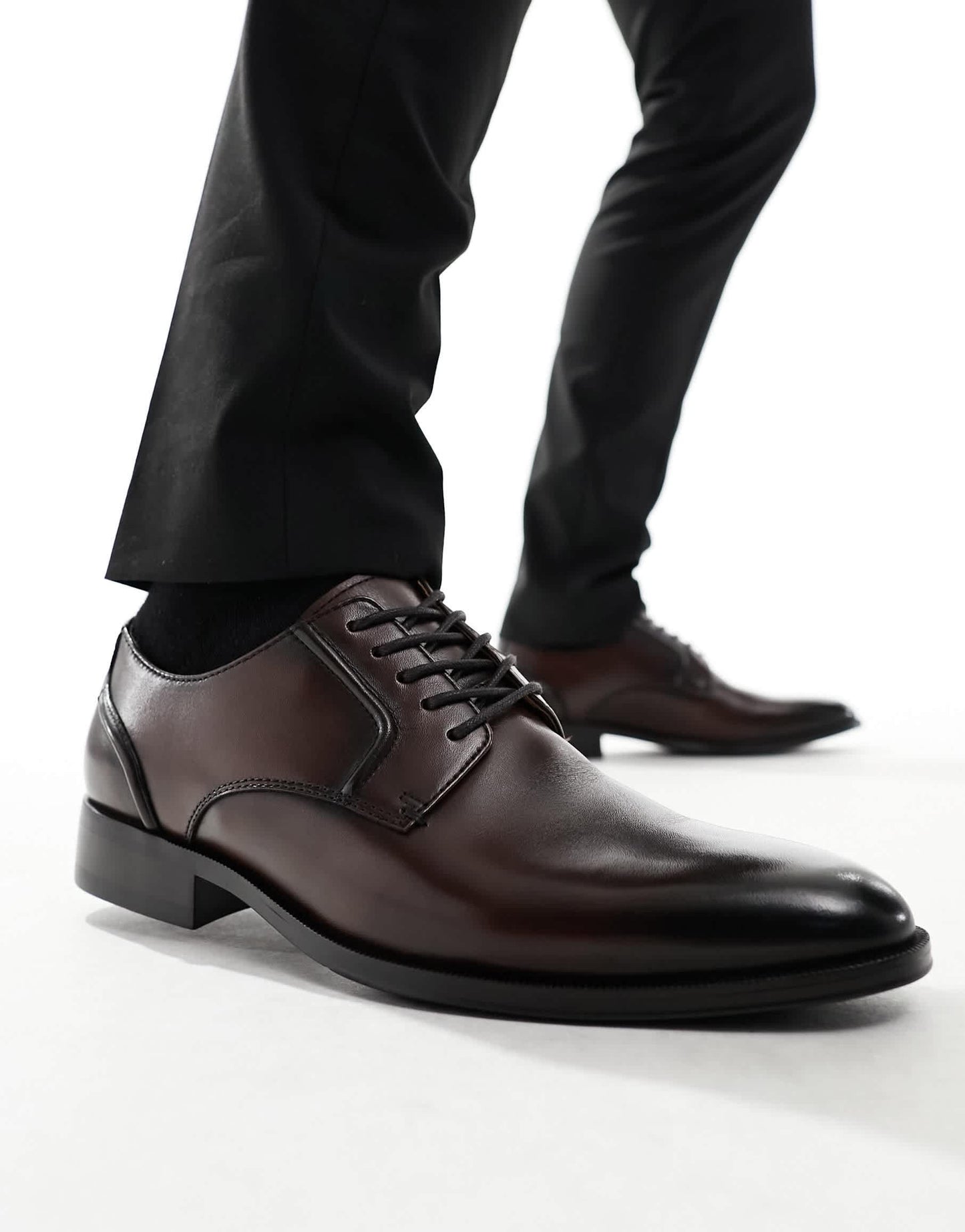 schuh Reilly derby shoes in brown leather