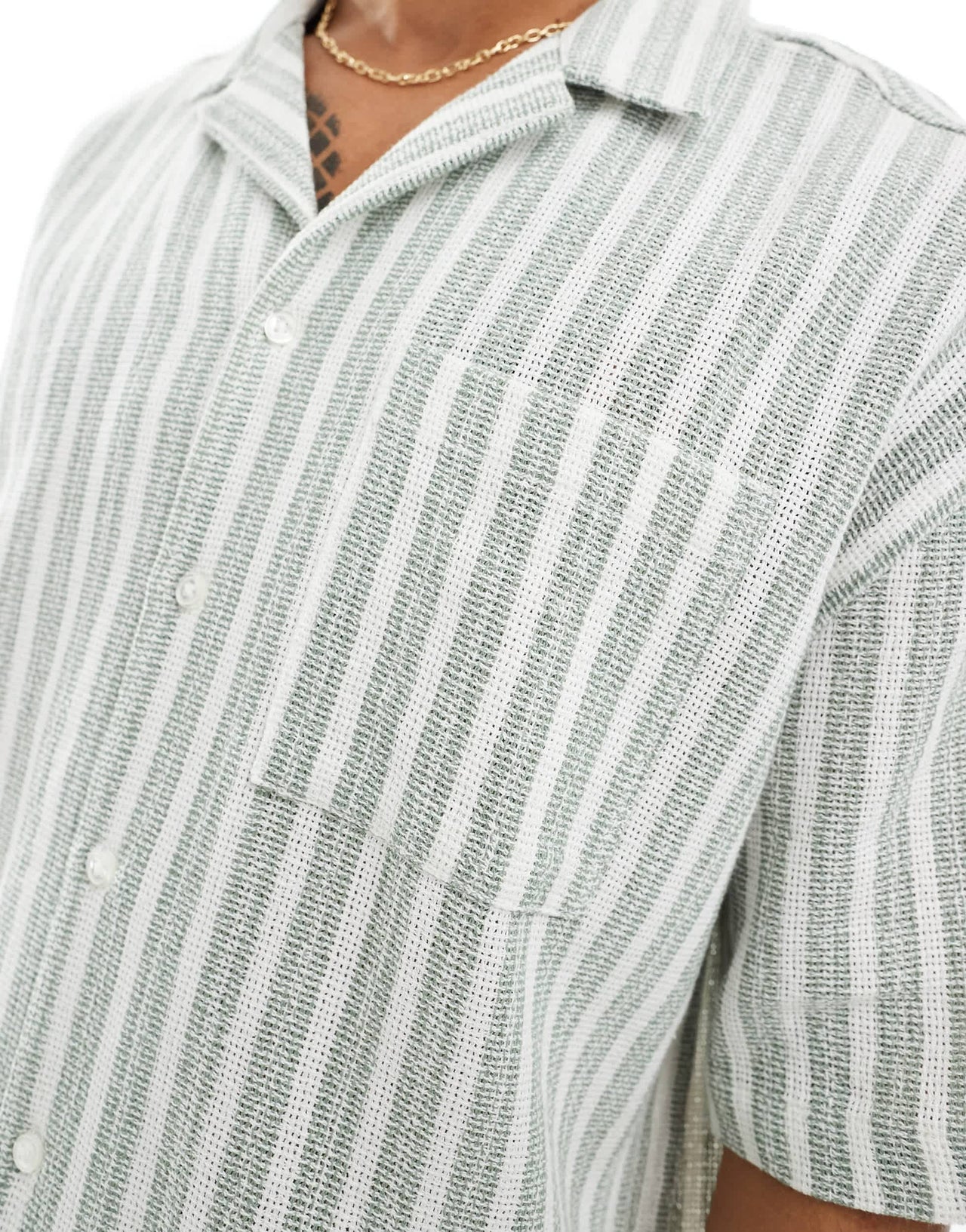 New Look short sleeve textured shirt in green stripe