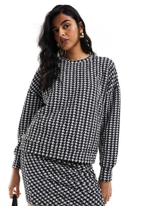 Vero Moda jersey oversized sweat top co-ord in mono houndstooth