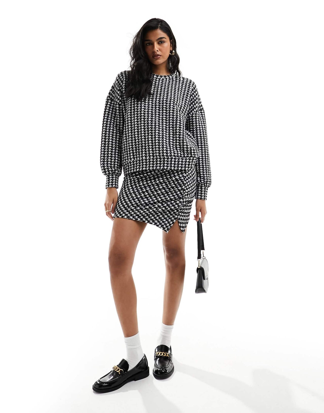 Vero Moda jersey ruched side mini skirt co-ord in mono houndstooth