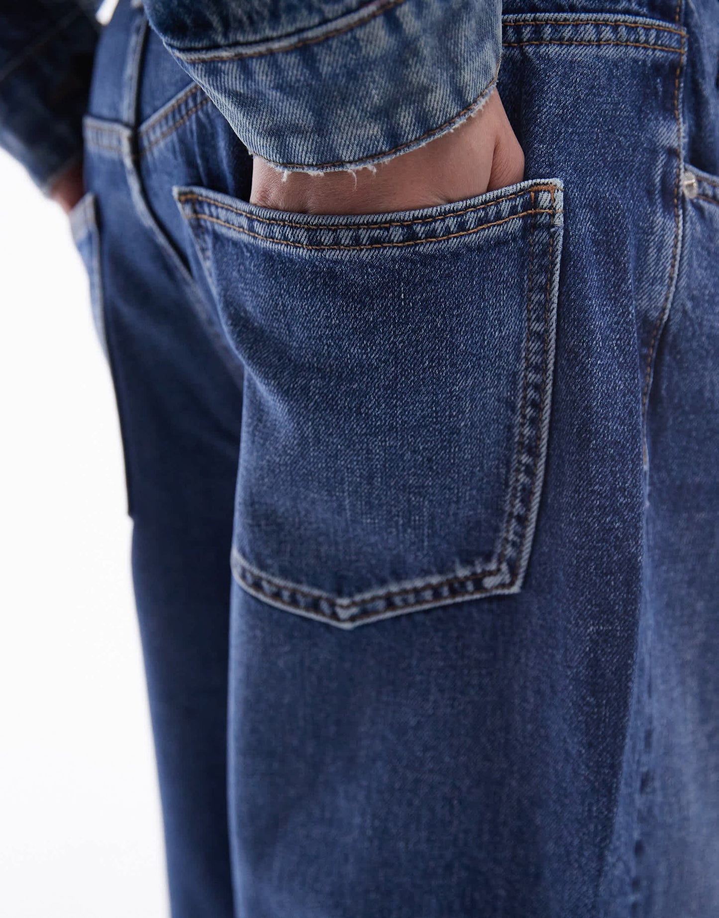 Topshop Gilmore boyfriend low slung jean in rich blue