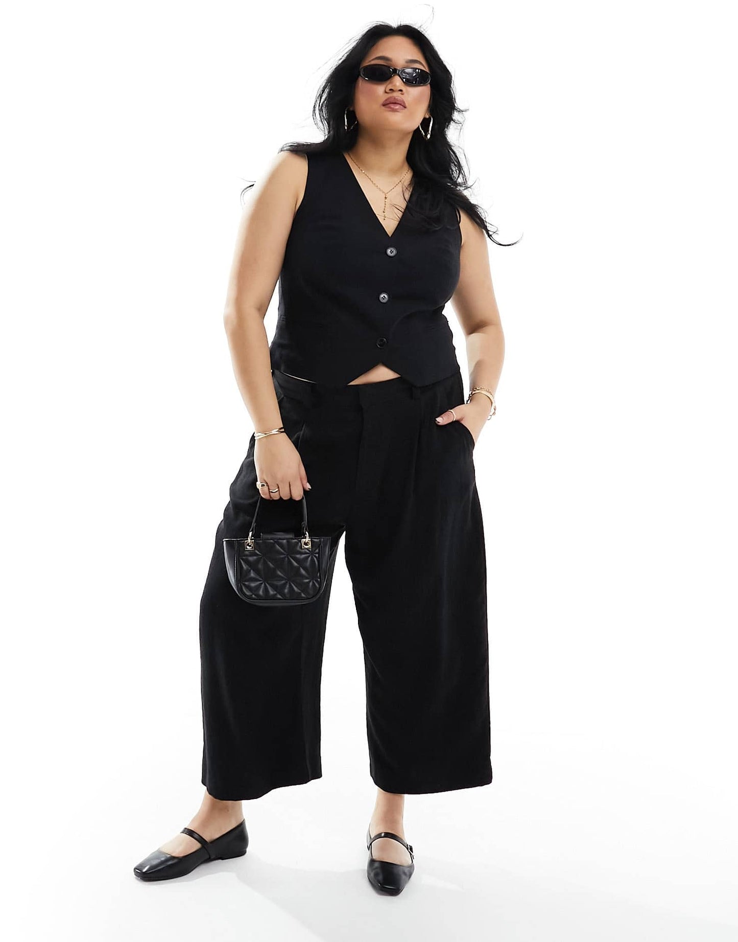 ASOS DESIGN Curve waistcoat with linen in black