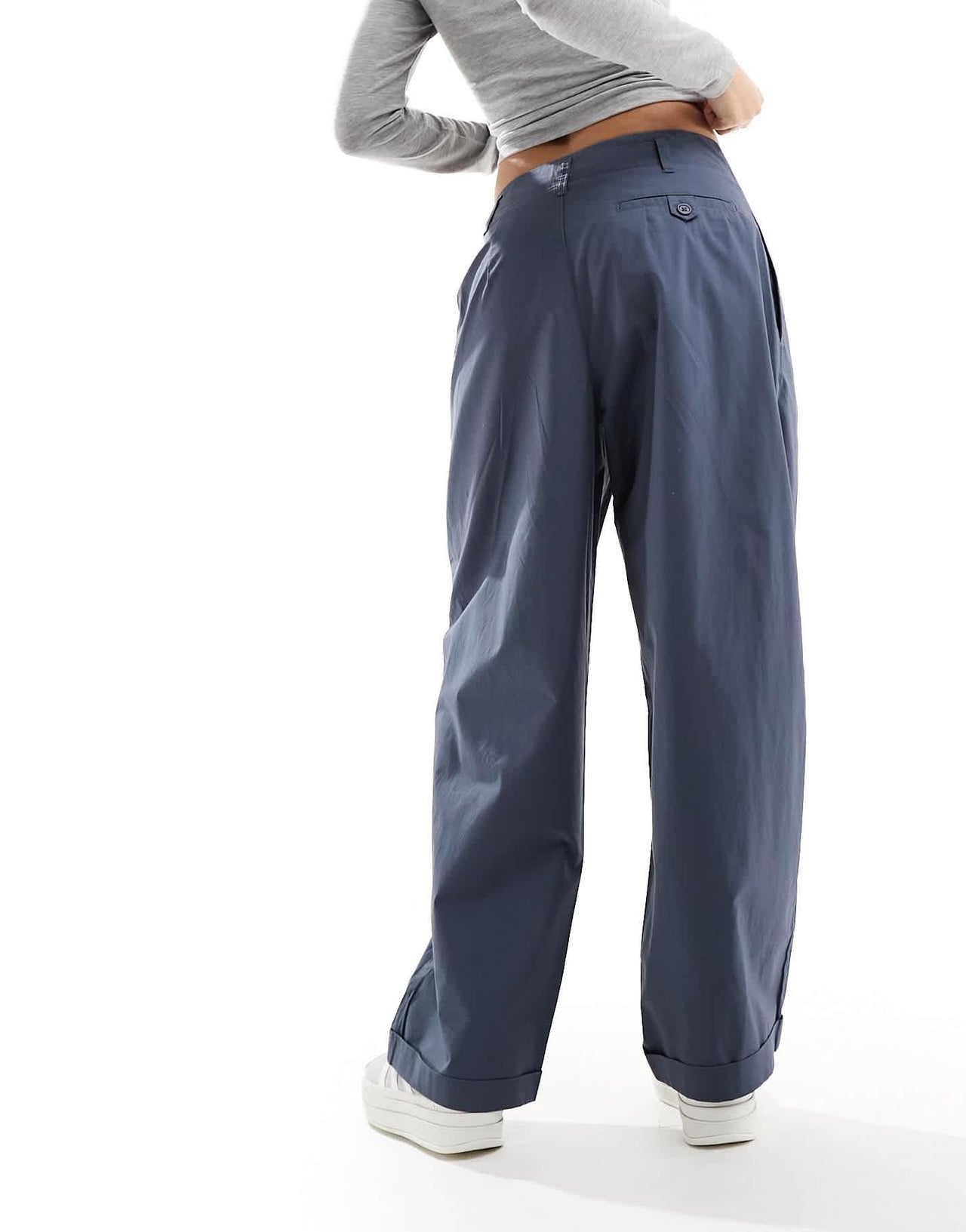 ASOS DESIGN premium poplin barrel leg trouser in blue