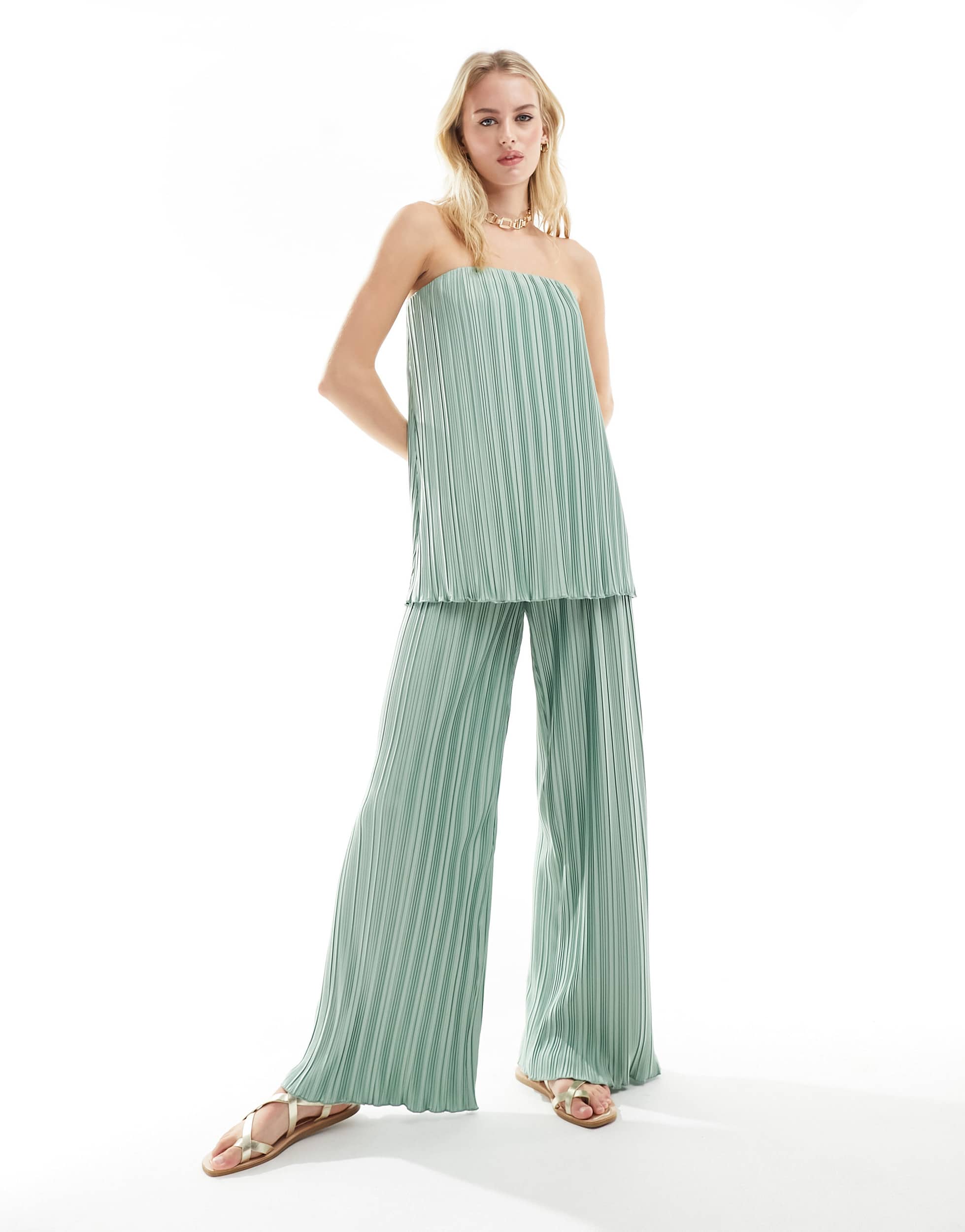 4th & Reckless Tall exclusive pleated wide leg trousers co-ord in sage