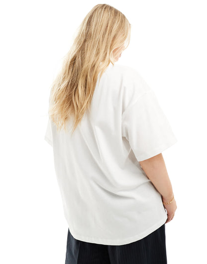 4th & Reckless Plus crochet logo oversized t-shirt in white