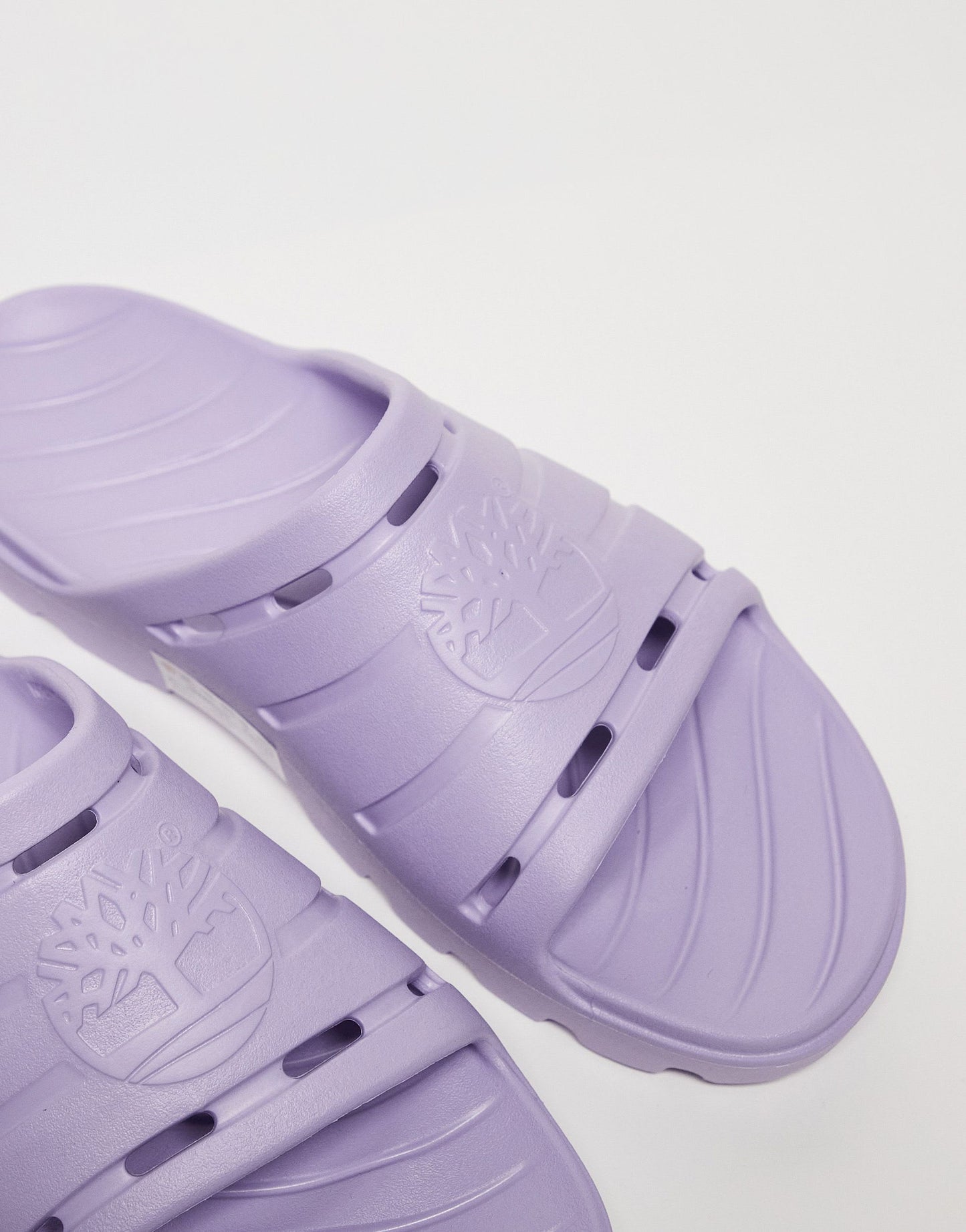 Timberland logo sliders in purple
