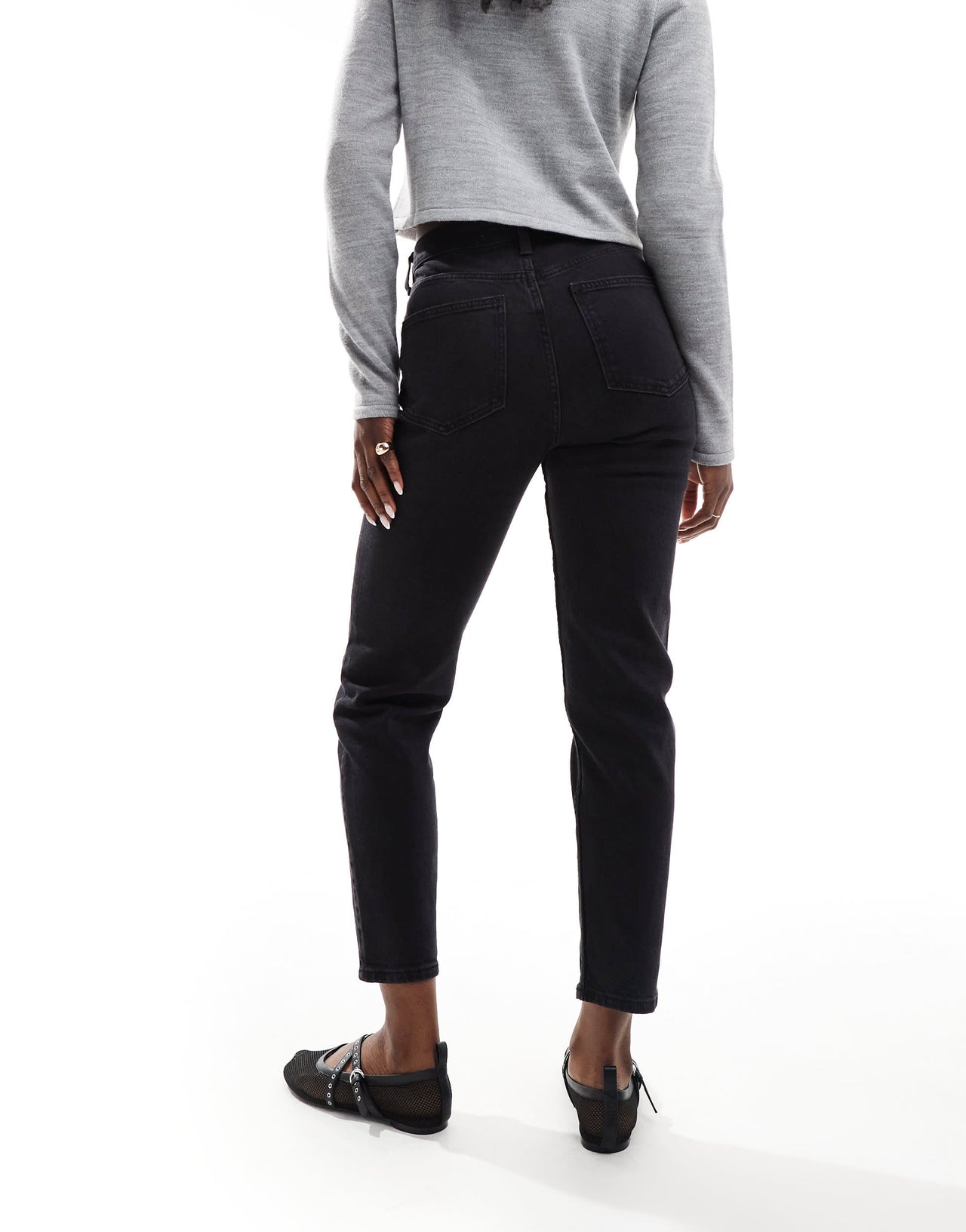 Bershka comfort fit mom jean in black