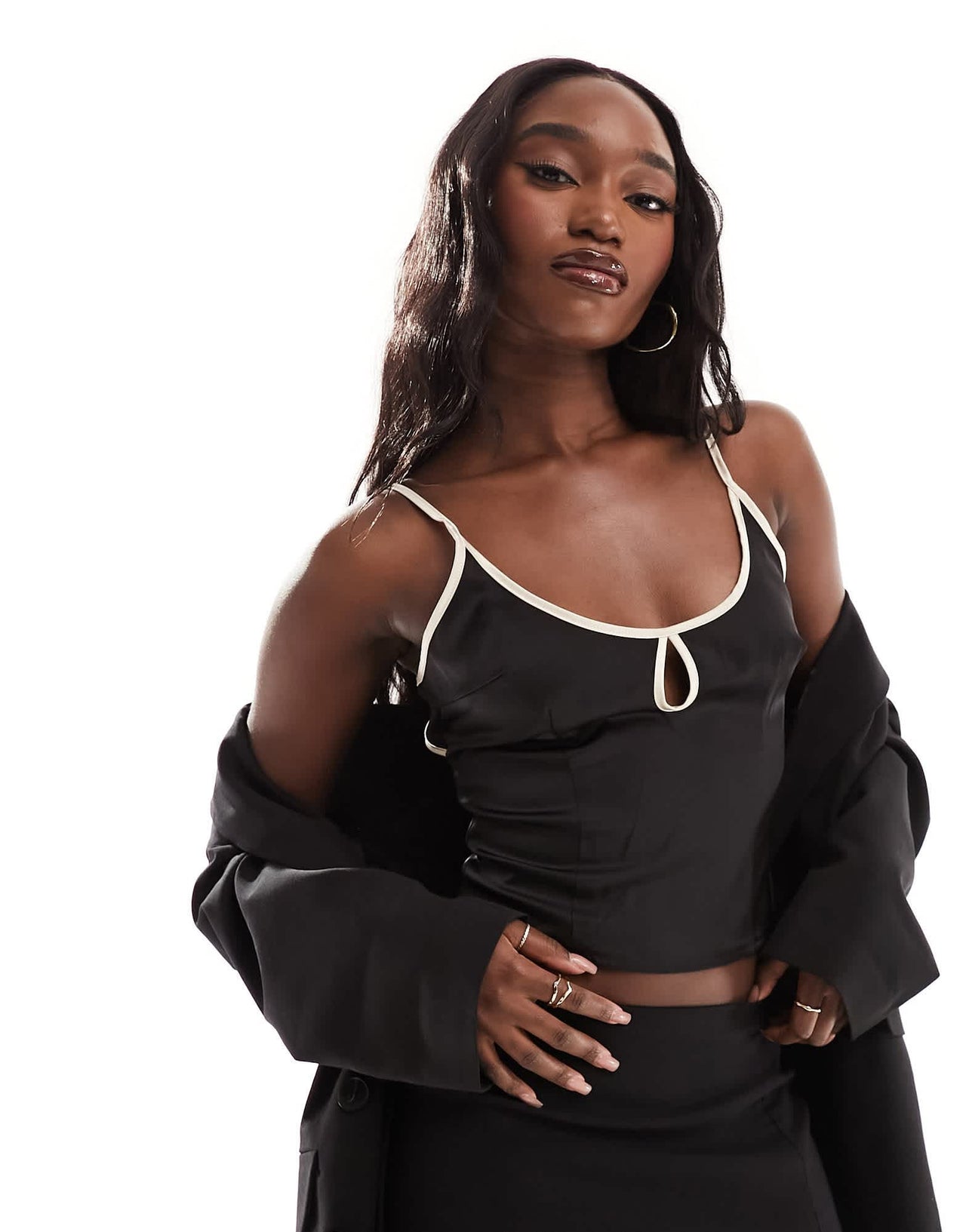 Kaiia exclusive contrast edge keyhole tie back cami top in black