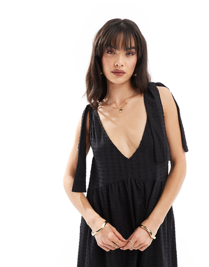 Esmee maxi summer dress in textured black