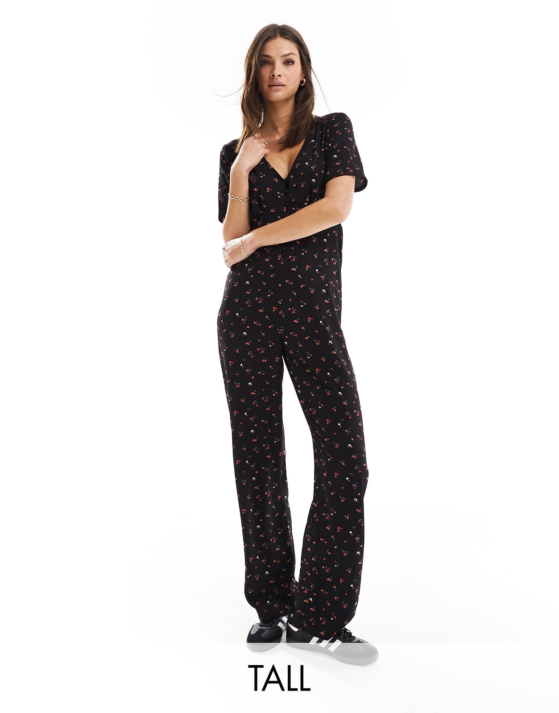 JDY Tall wide leg jumpsuit in floral print