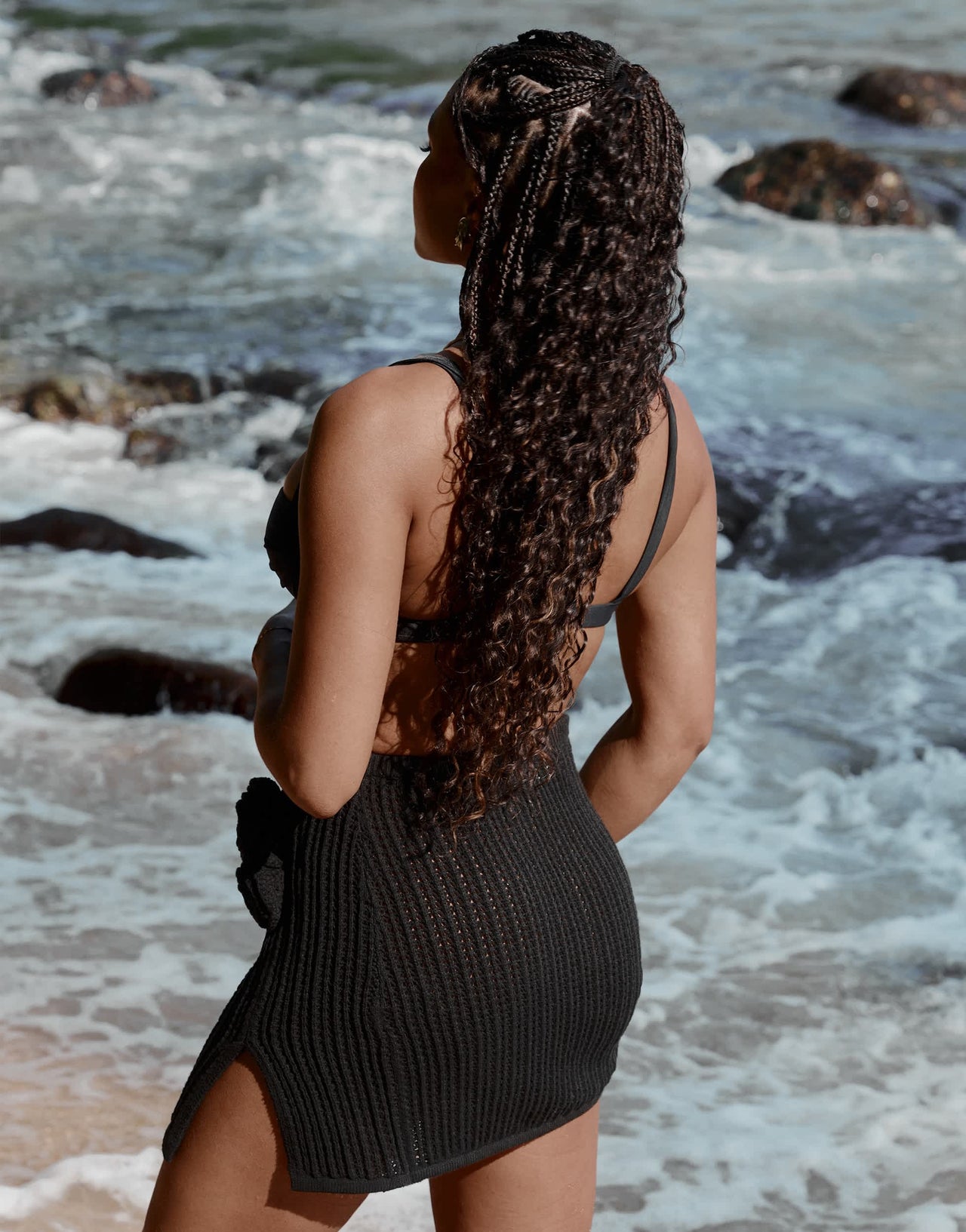 4th & Reckless x Loz Vassallo tahiti knitted rose mini beach skirt in black