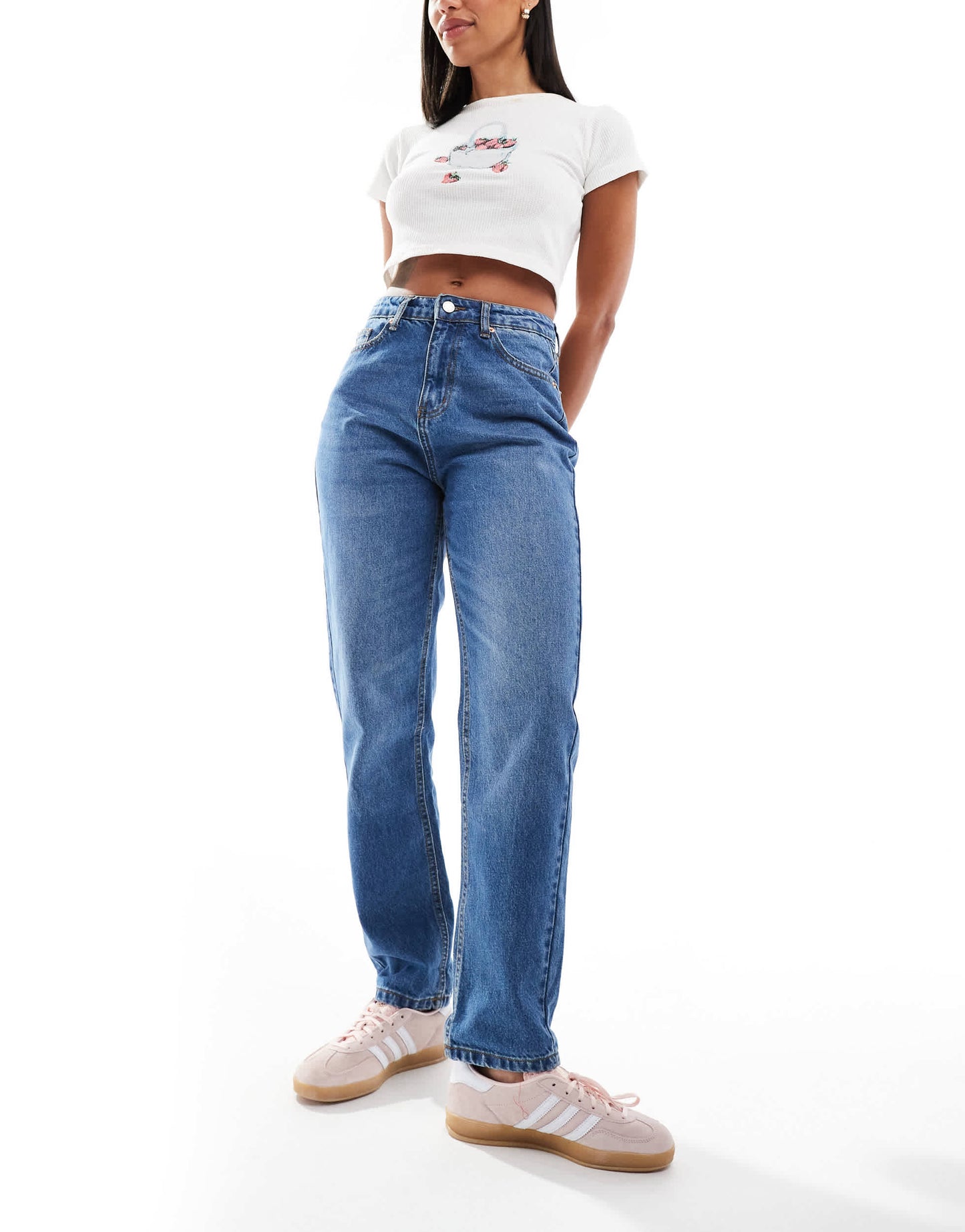 DTT Veron relaxed fit mom jeans in mid blue wash