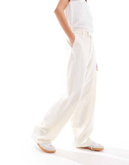 Stradivarius STR low slung  tailored trouser in ecru