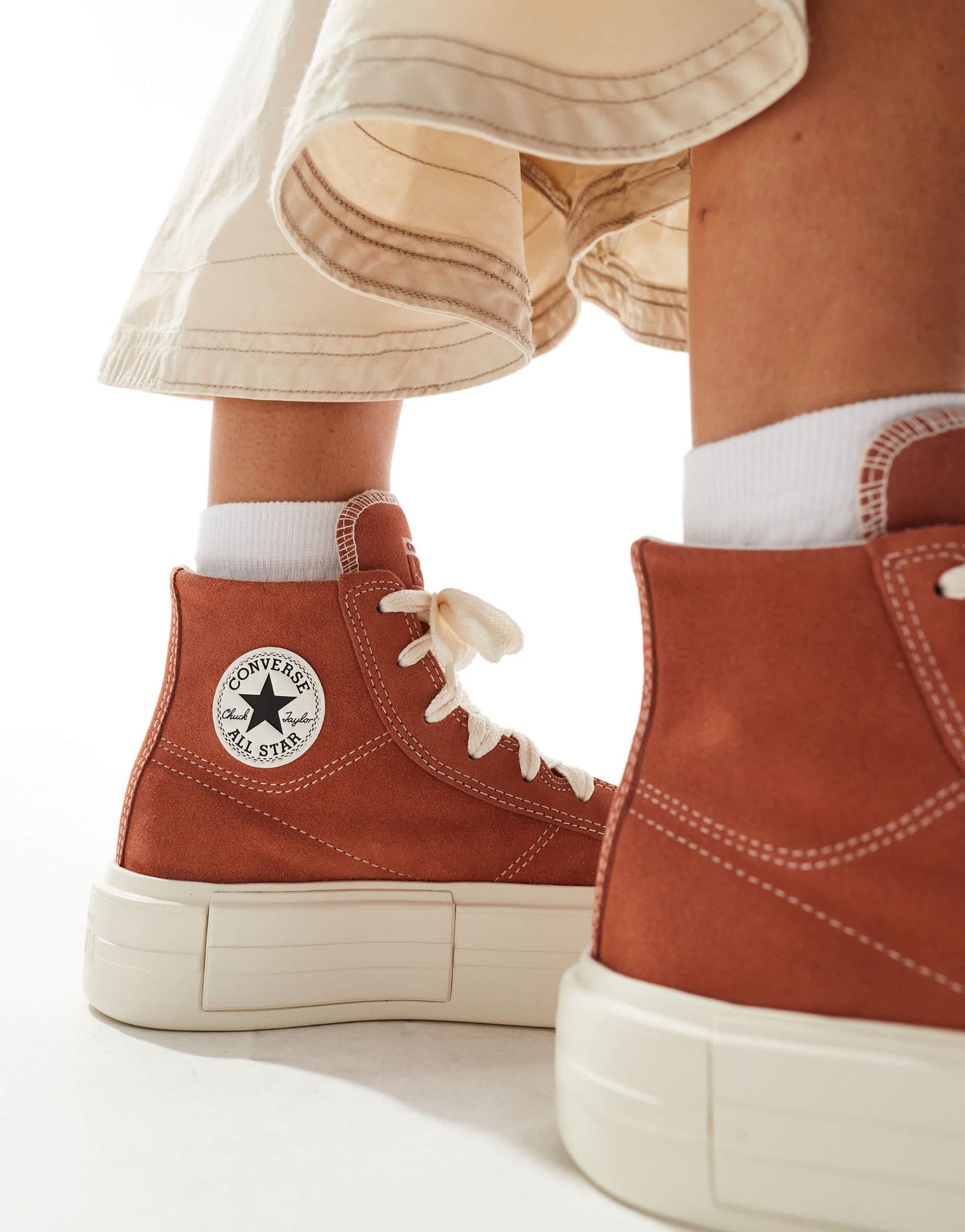 Converse Chuck Taylor All Star Cruise Hi trainer in brown