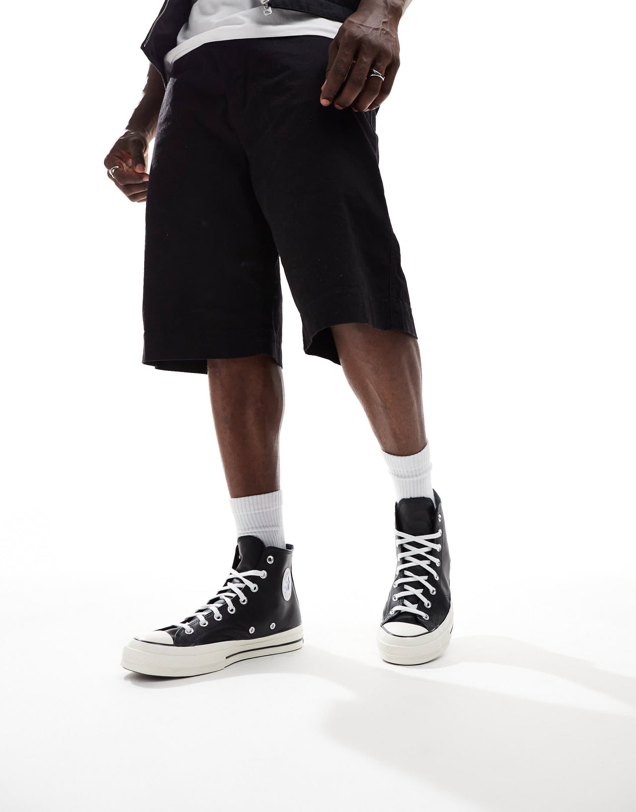 Converse Chuck 70 Hi trainers in leather look black
