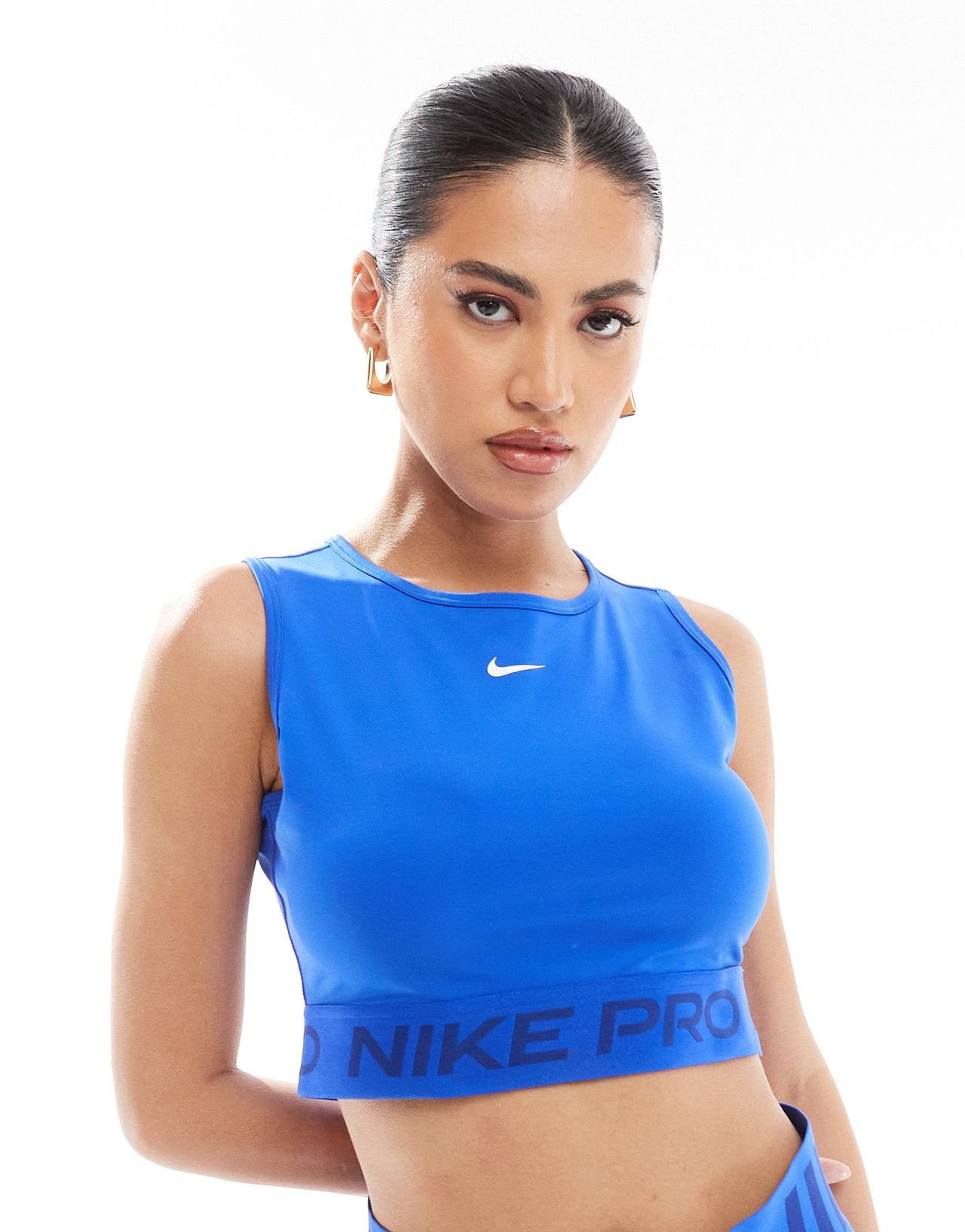 Nike Pro Training 365 cropped tank top in blue